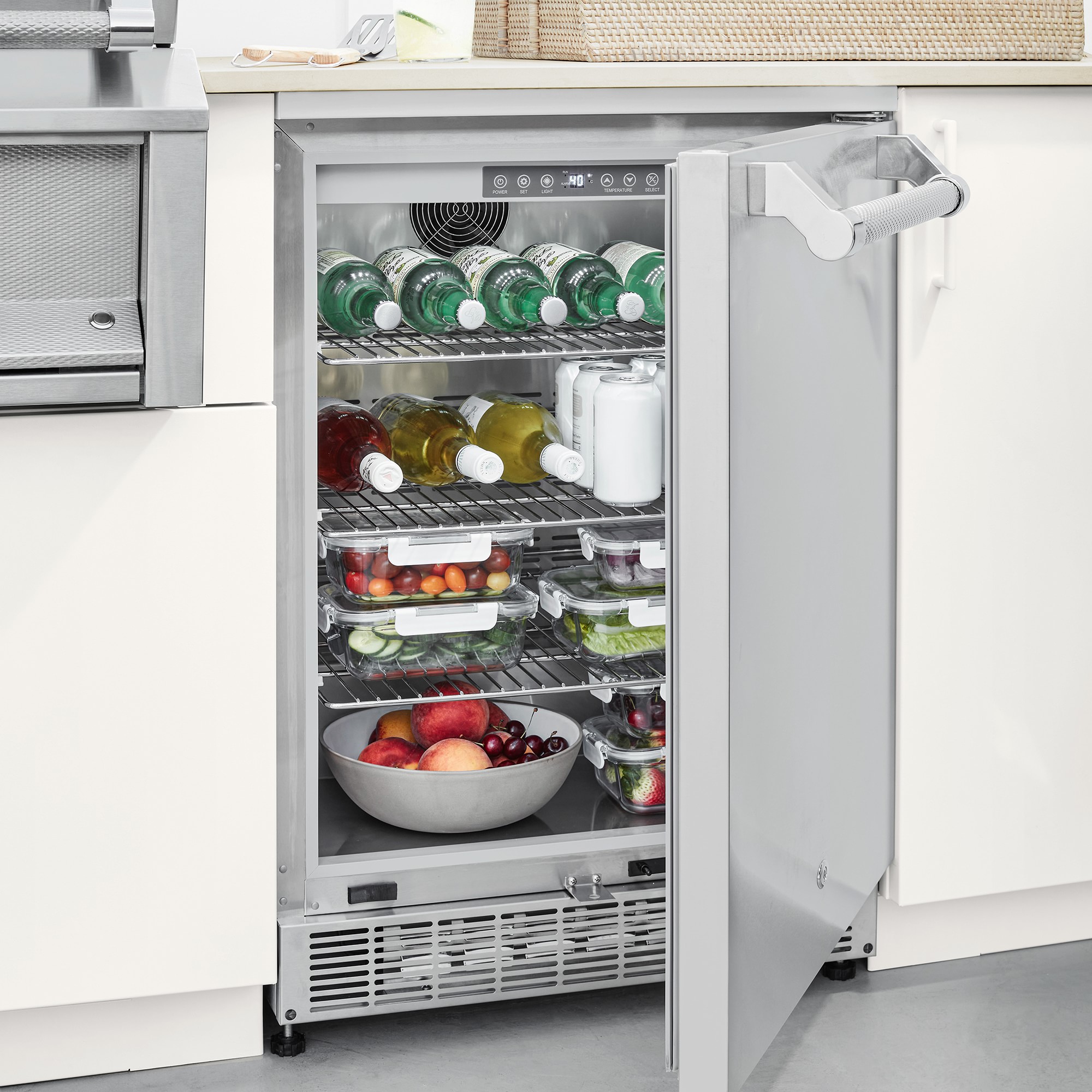 Hestan Aspire Built In Outdoor Refrigerator