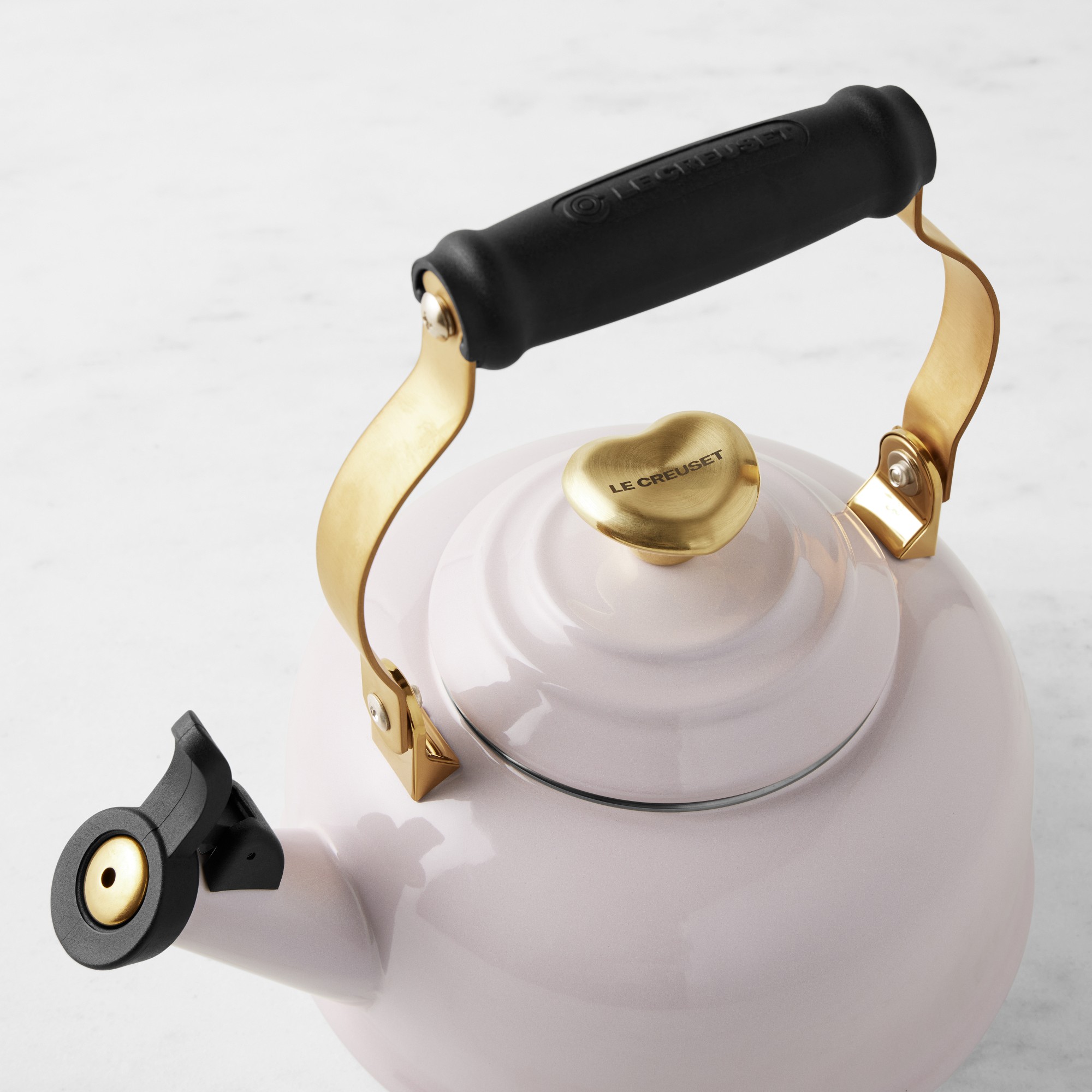 Le Creuset Classic Whistling Tea Kettle with Figural Heart Knob