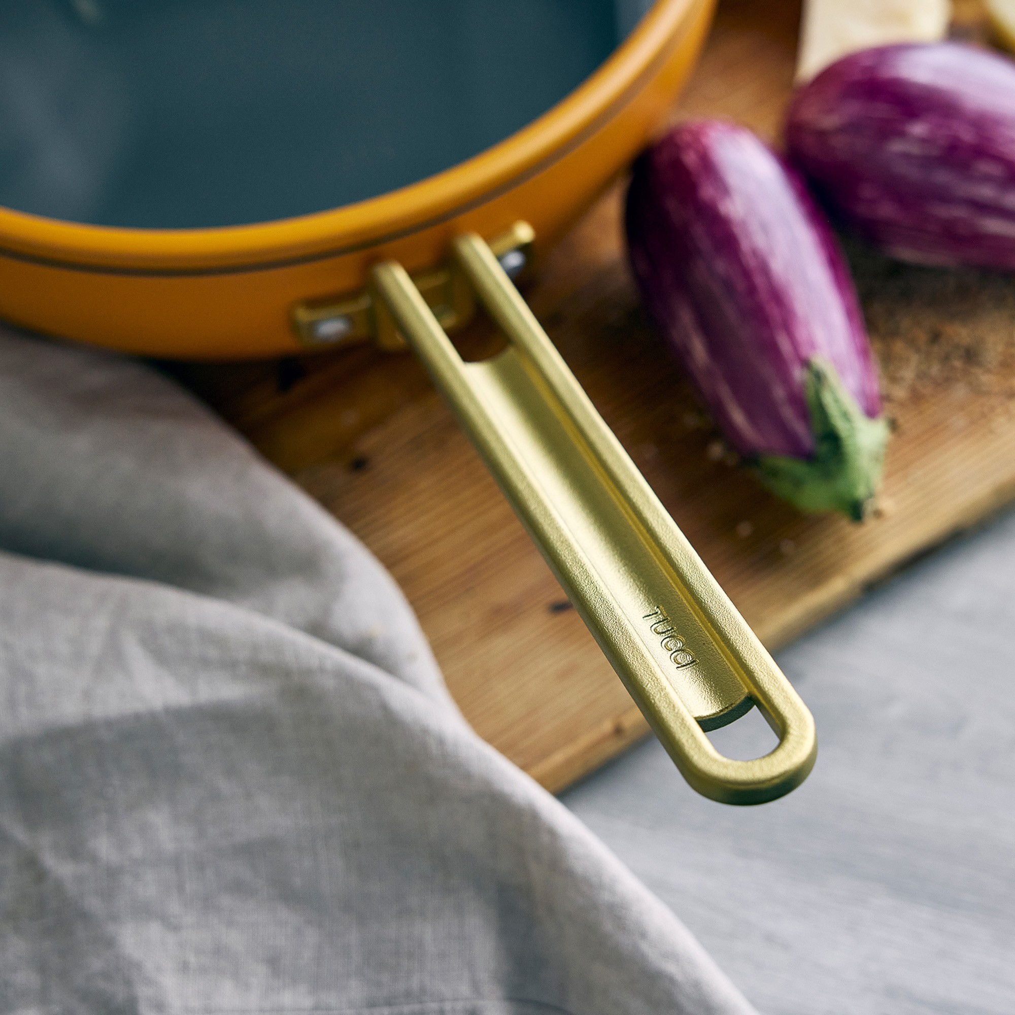 GreenPan™ Stanley Tucci™ Ceramic Nonstick Junior Essential Stanley Pan, 4 1/2-Qt.