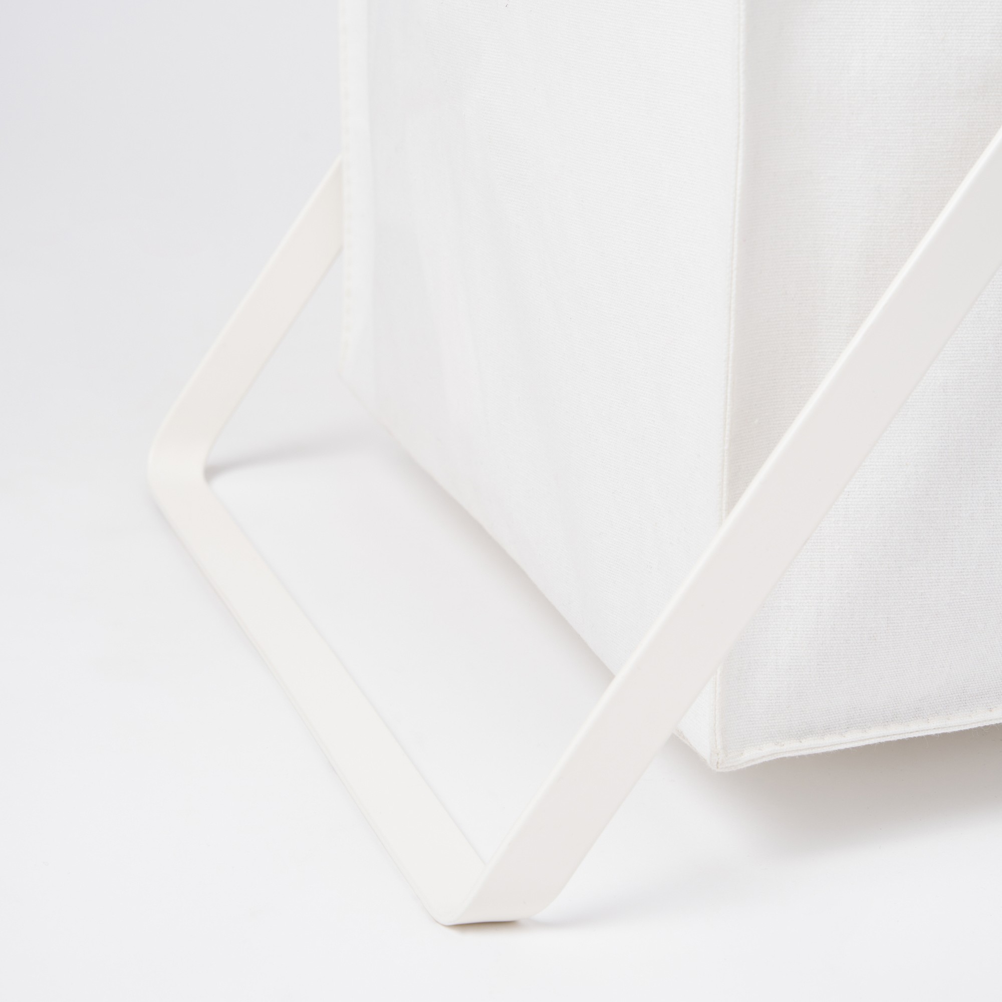 Yamazaki Home Laundry Hamper with Cotton Liner