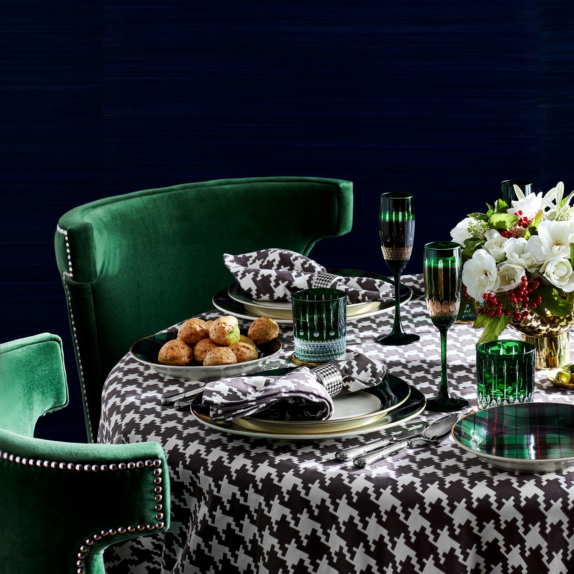 Houndstooth Napkins, Set of 4