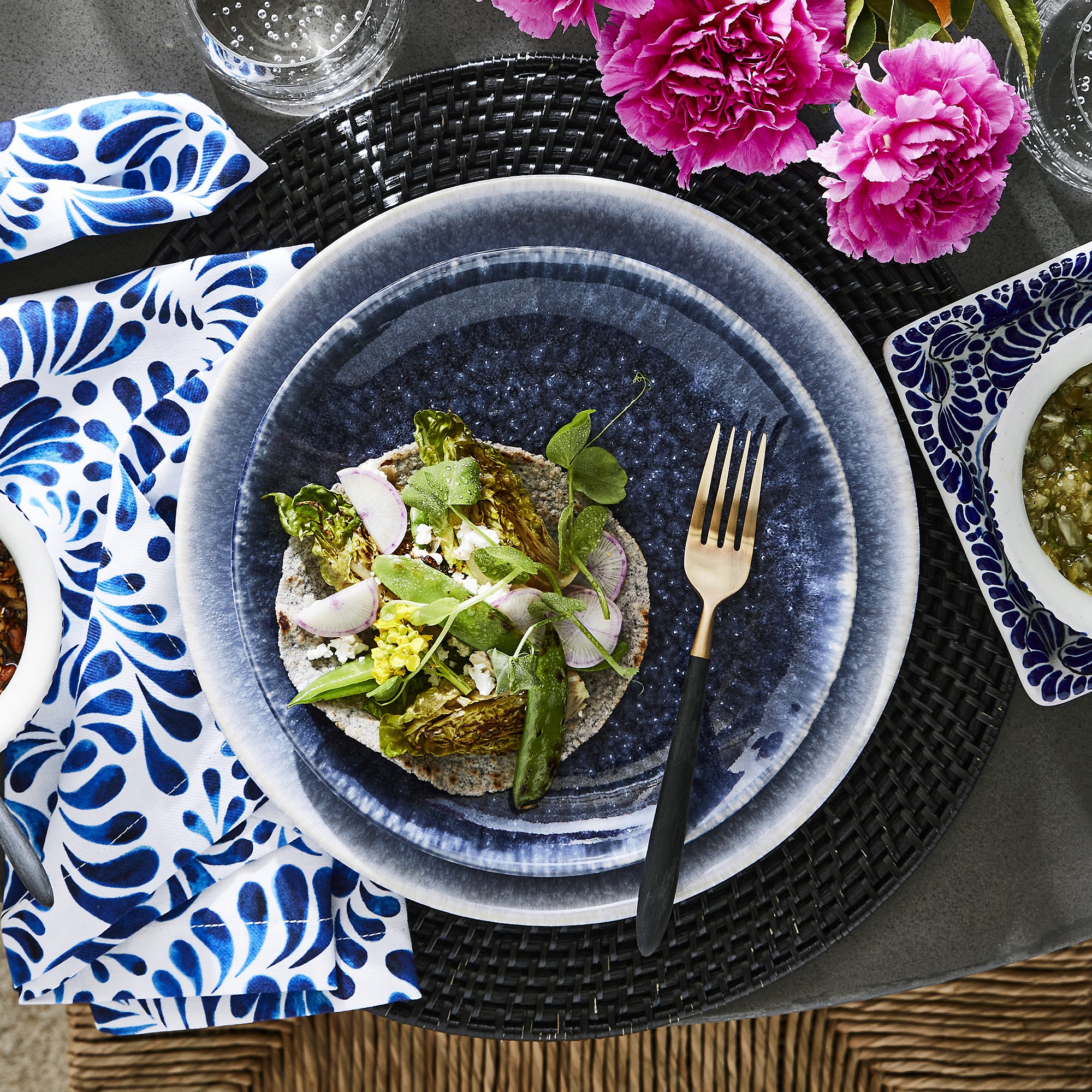 Fortessa Velo Two-Toned 5-Piece Flatware Sets