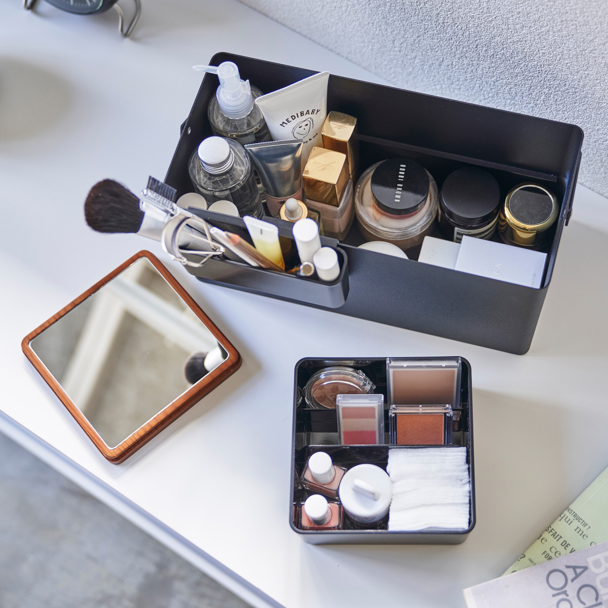 Yamazaki Home Makeup Organizer with Mirror