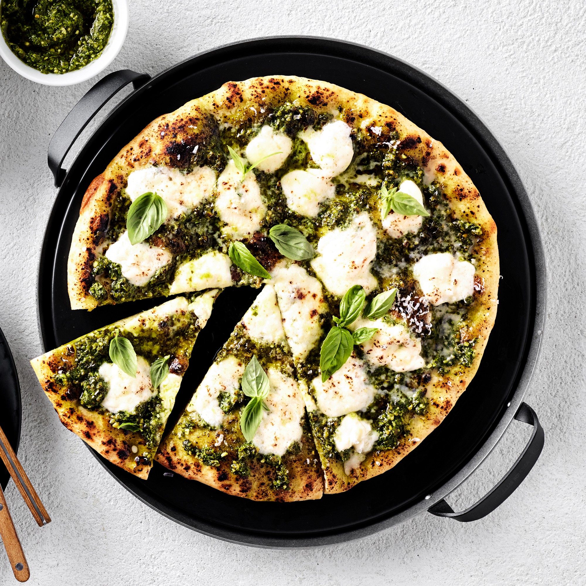Williams Sonoma Stainless-Steel Outdoor Pizza Pan & Stone