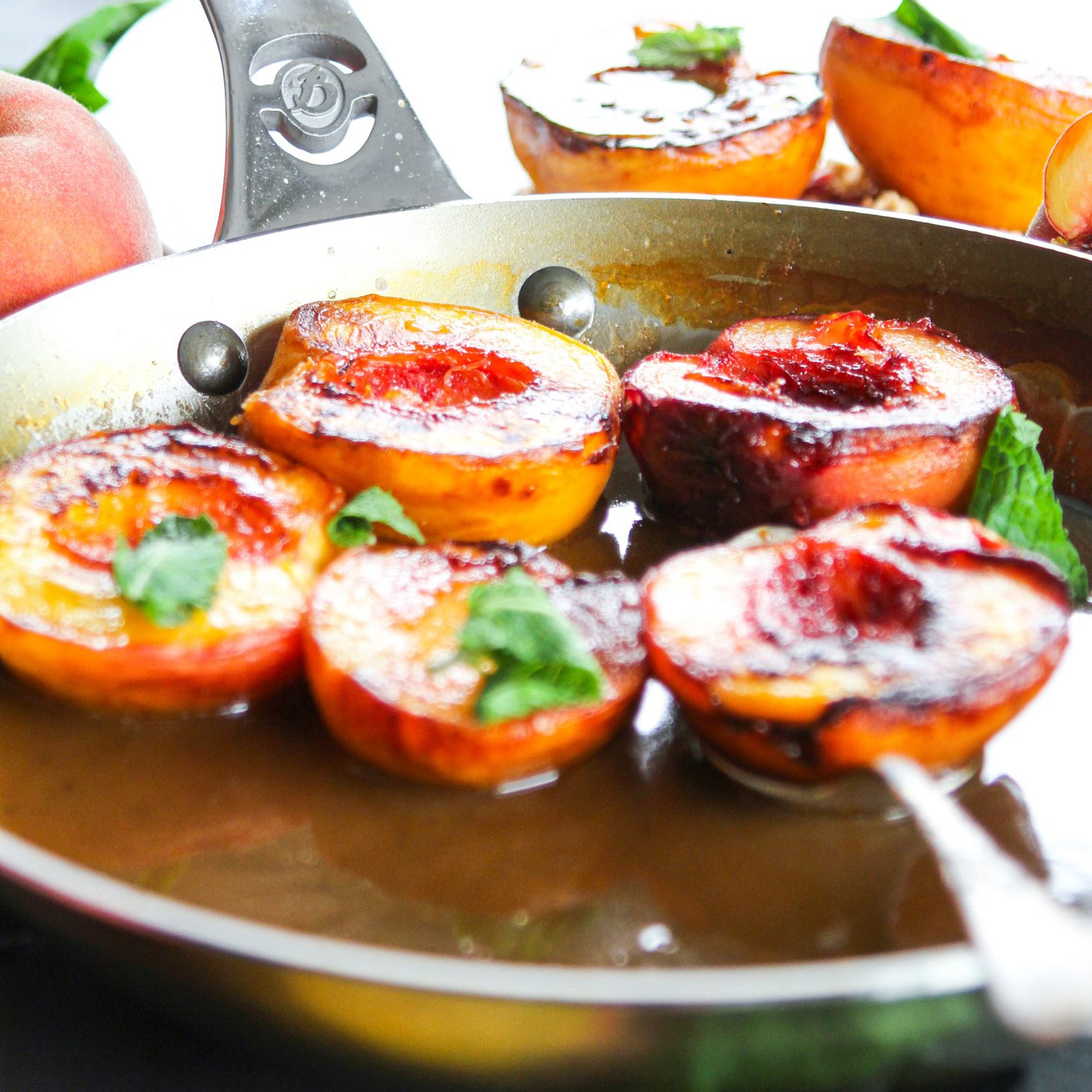 De Buyer Mineral B Pro Carbon Steel Fry Pan