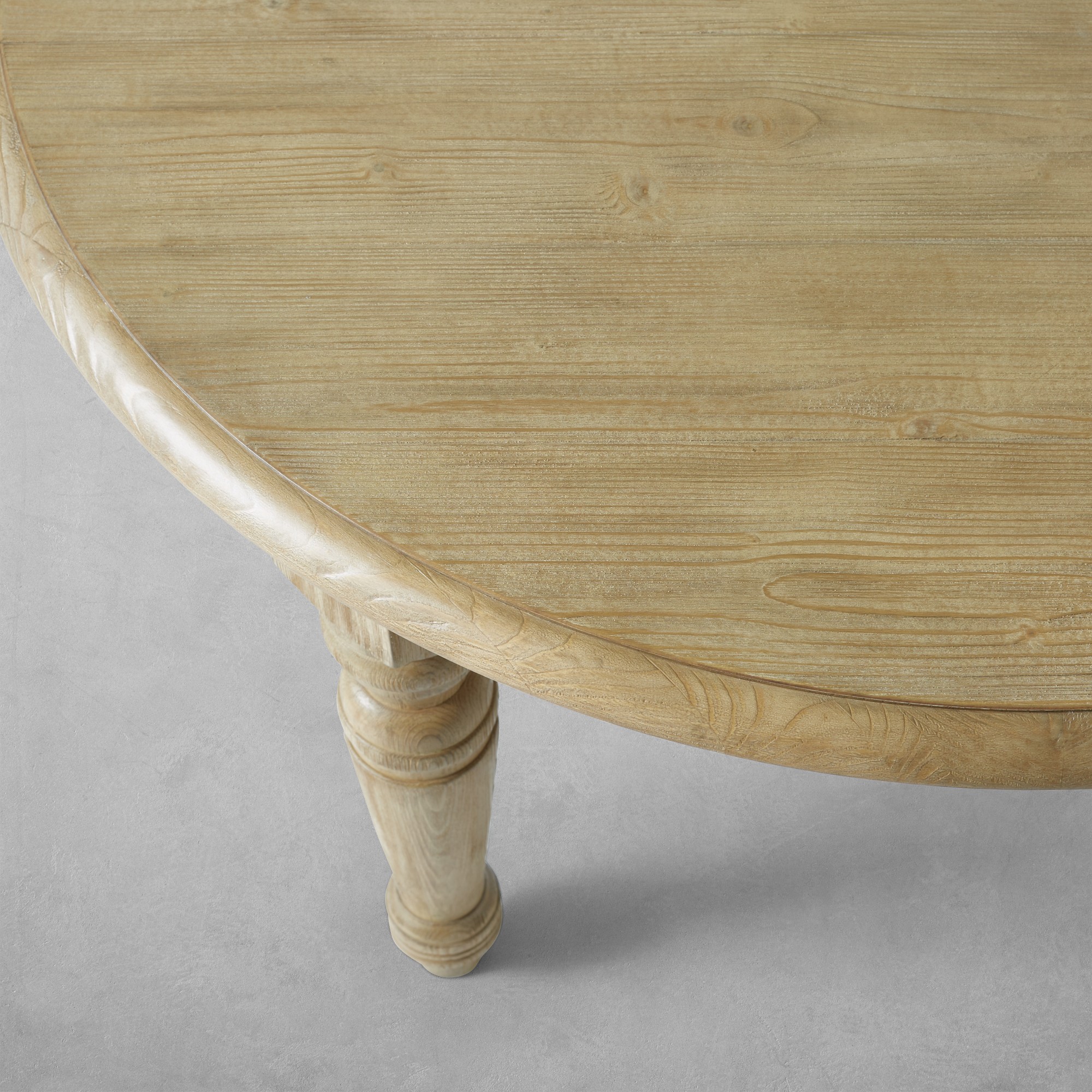 Harvest Extendable Round Dining Table (48