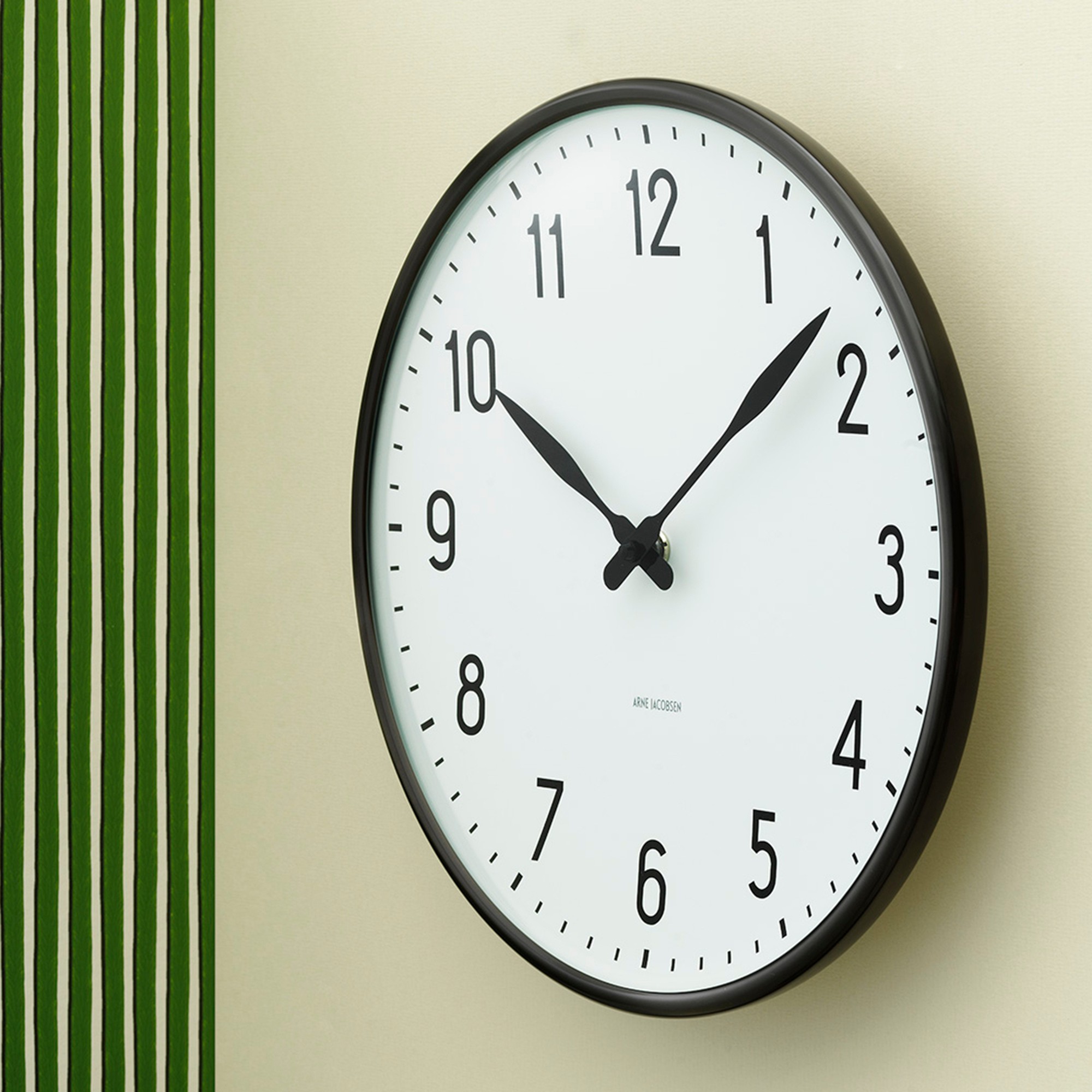 Arne Jacobsen Station Wall Clock