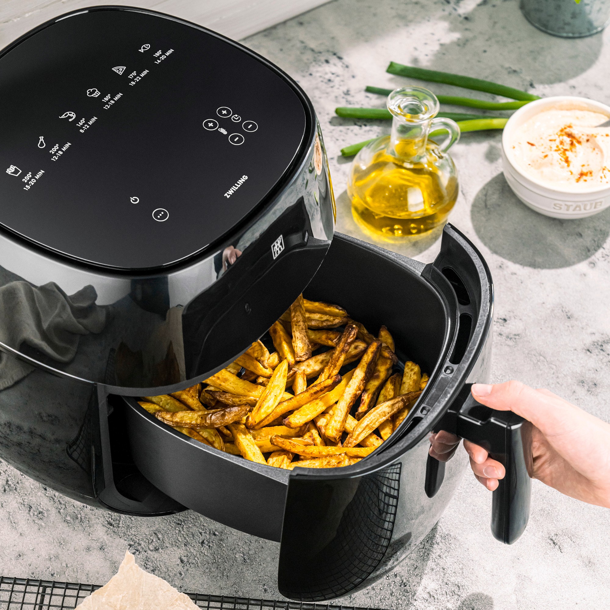 Zwilling Enfinigy Air Fryer, 4-Qt.