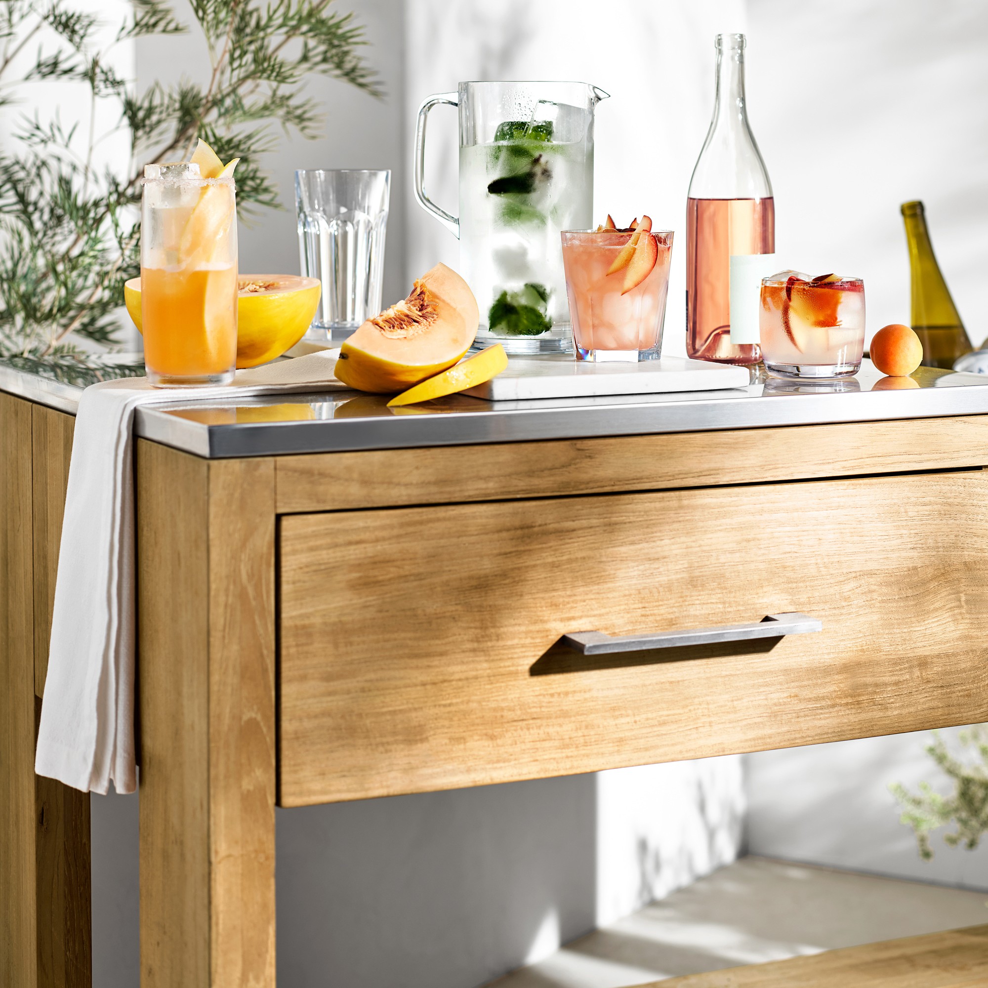 DuraClear® Tritan Outdoor Pitcher