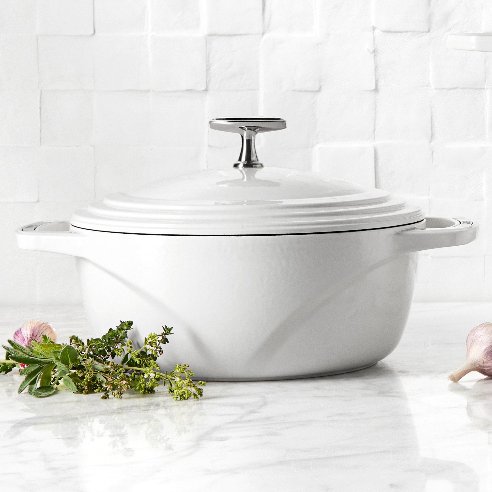 Lodge USA Enameled Cast Iron Dutch Oven