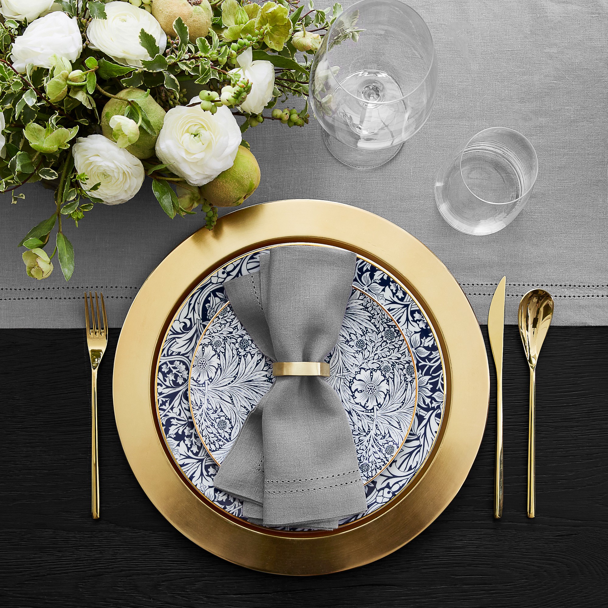 Morris & Co. x Williams Sonoma Bluebell Dinner Plates
