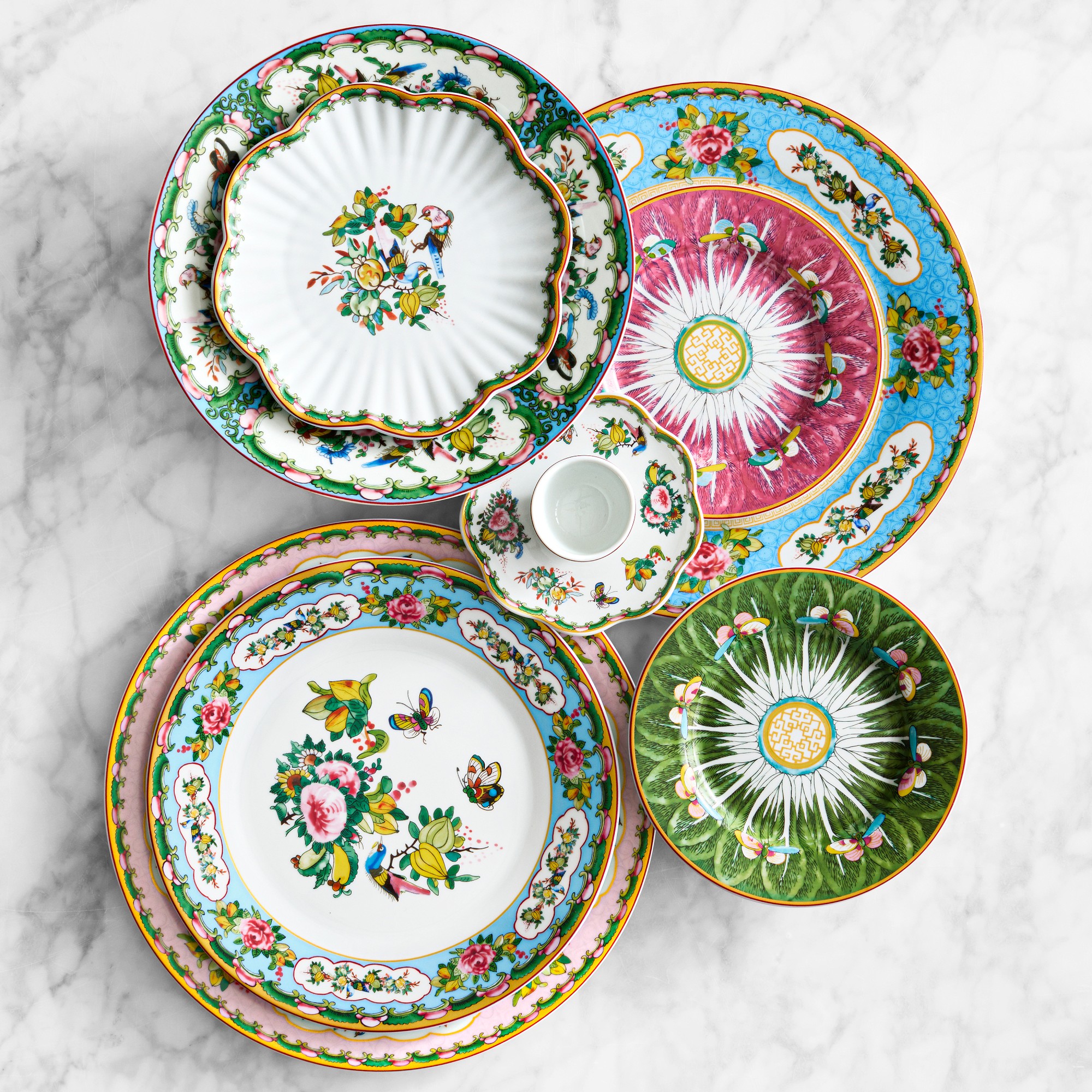 Famille RoseDinner Plates