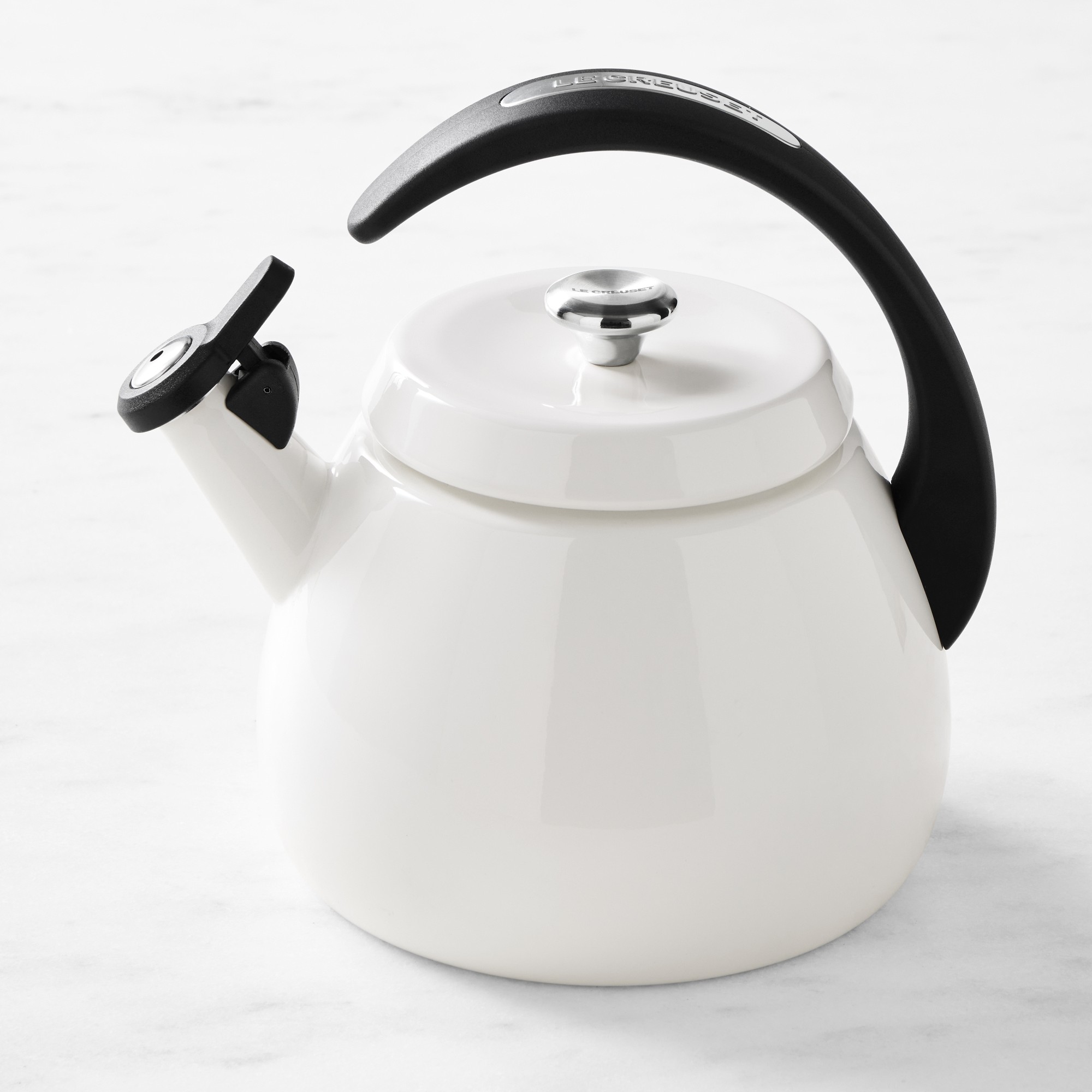 Le Creuset Cloche Tea Kettle, 2-Qt.