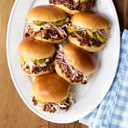 Trisha Yearwood x Williams Sonoma Peach BBQ Pulled Pork Starter