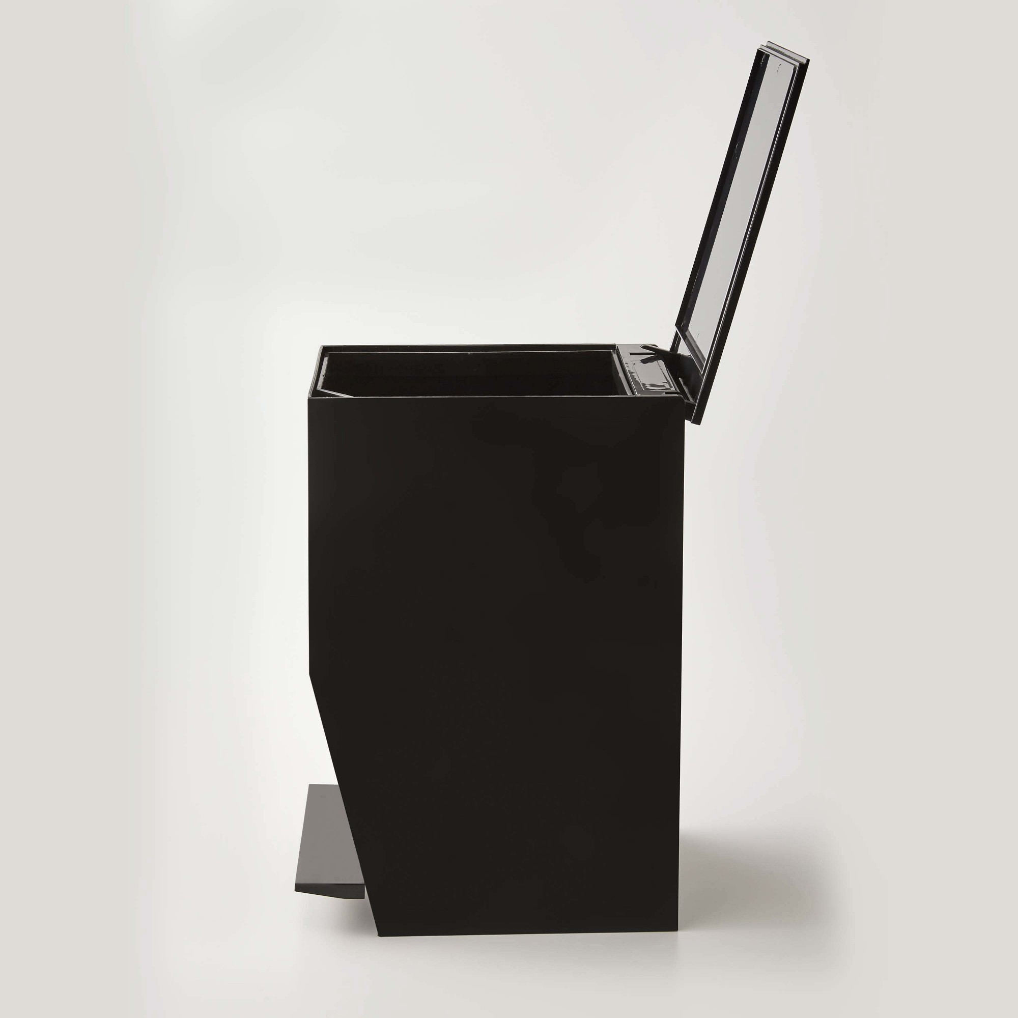 Yamazaki Home Tower Step Trash Can