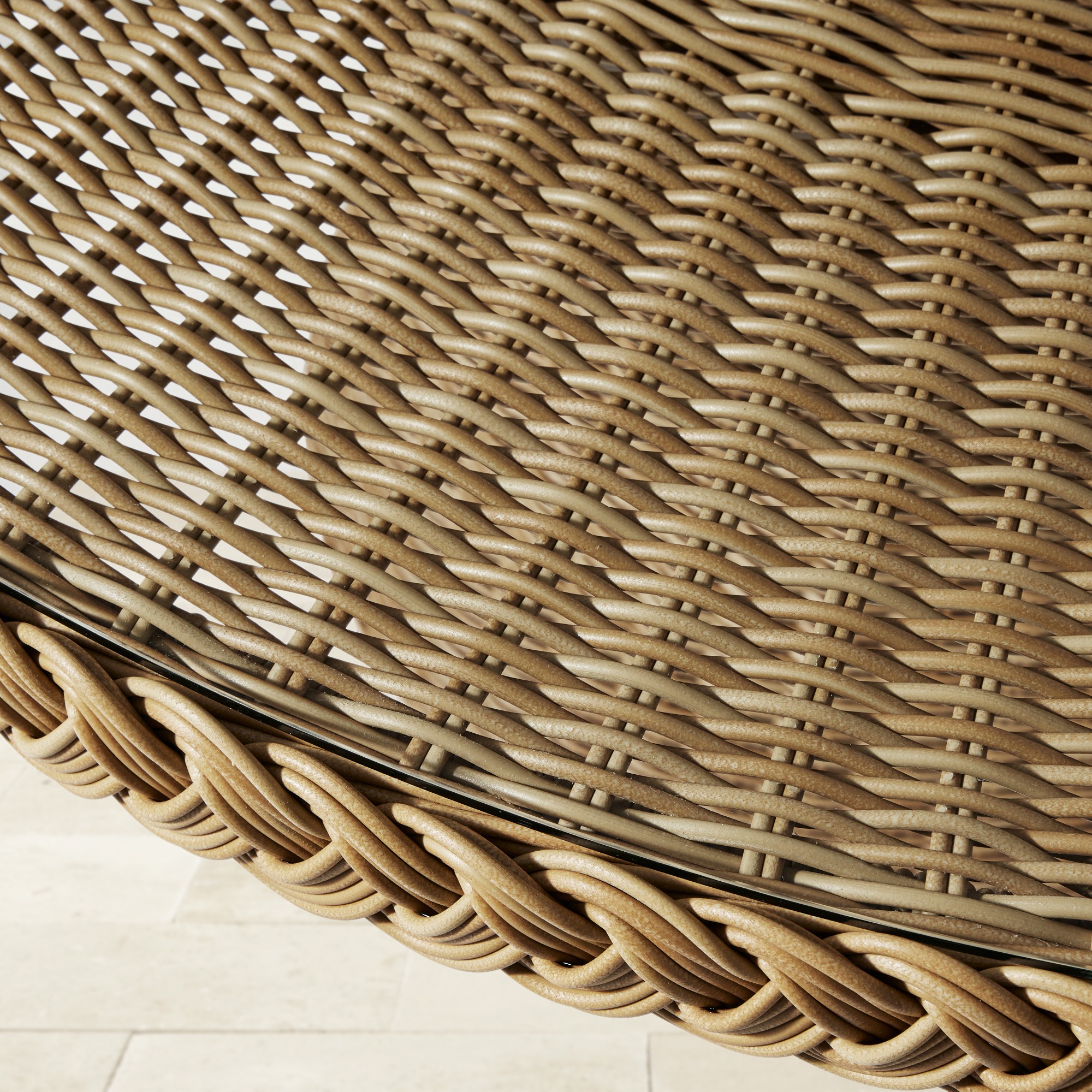 AERIN East Hampton Dining Table (60