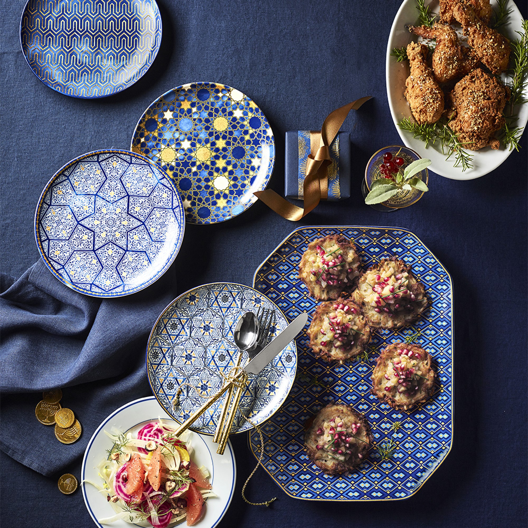 Apilco Tradition Blue-Banded Dinner Plates, Set of 4