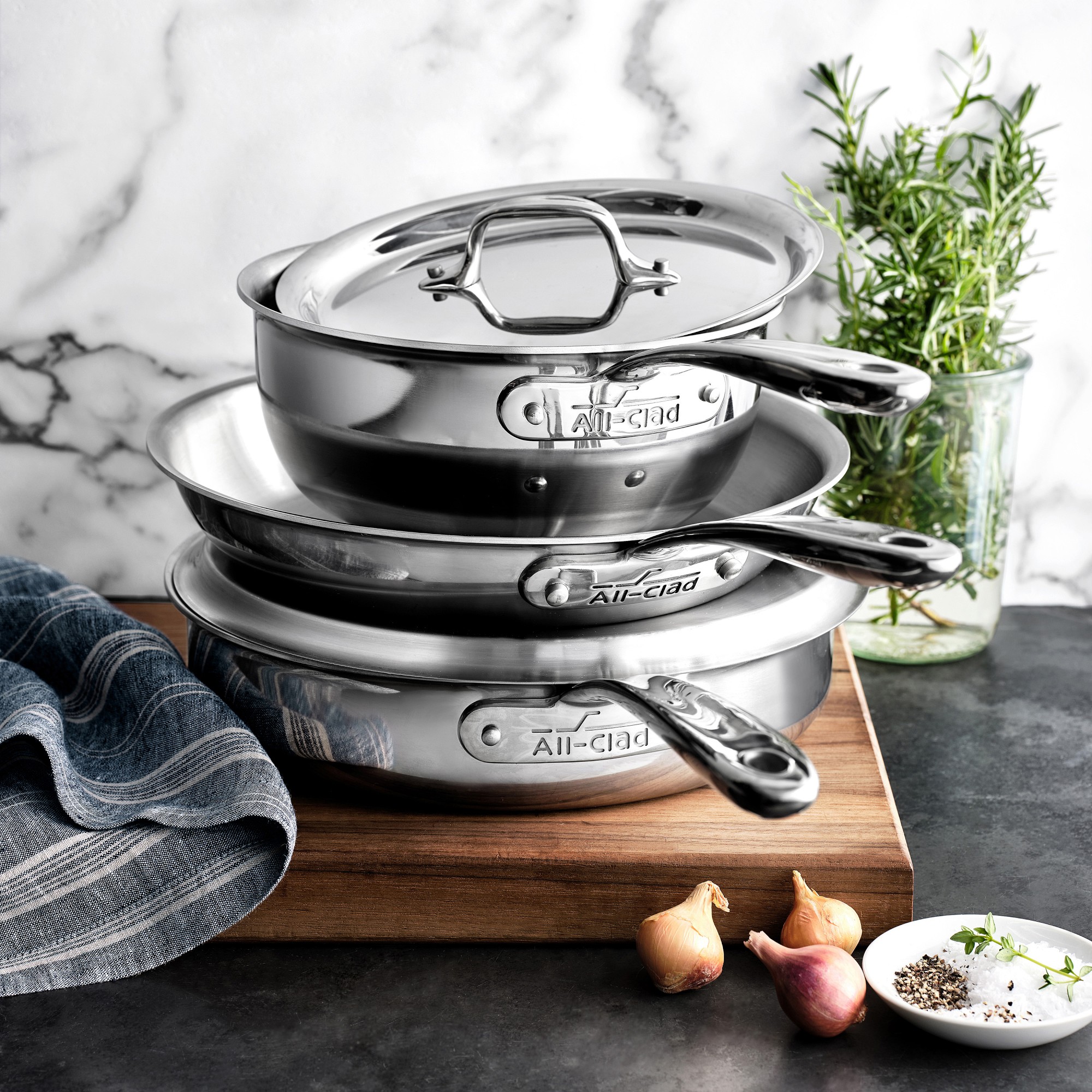 All-Clad G5™ Graphite Core Stainless-Steel Saute Pan