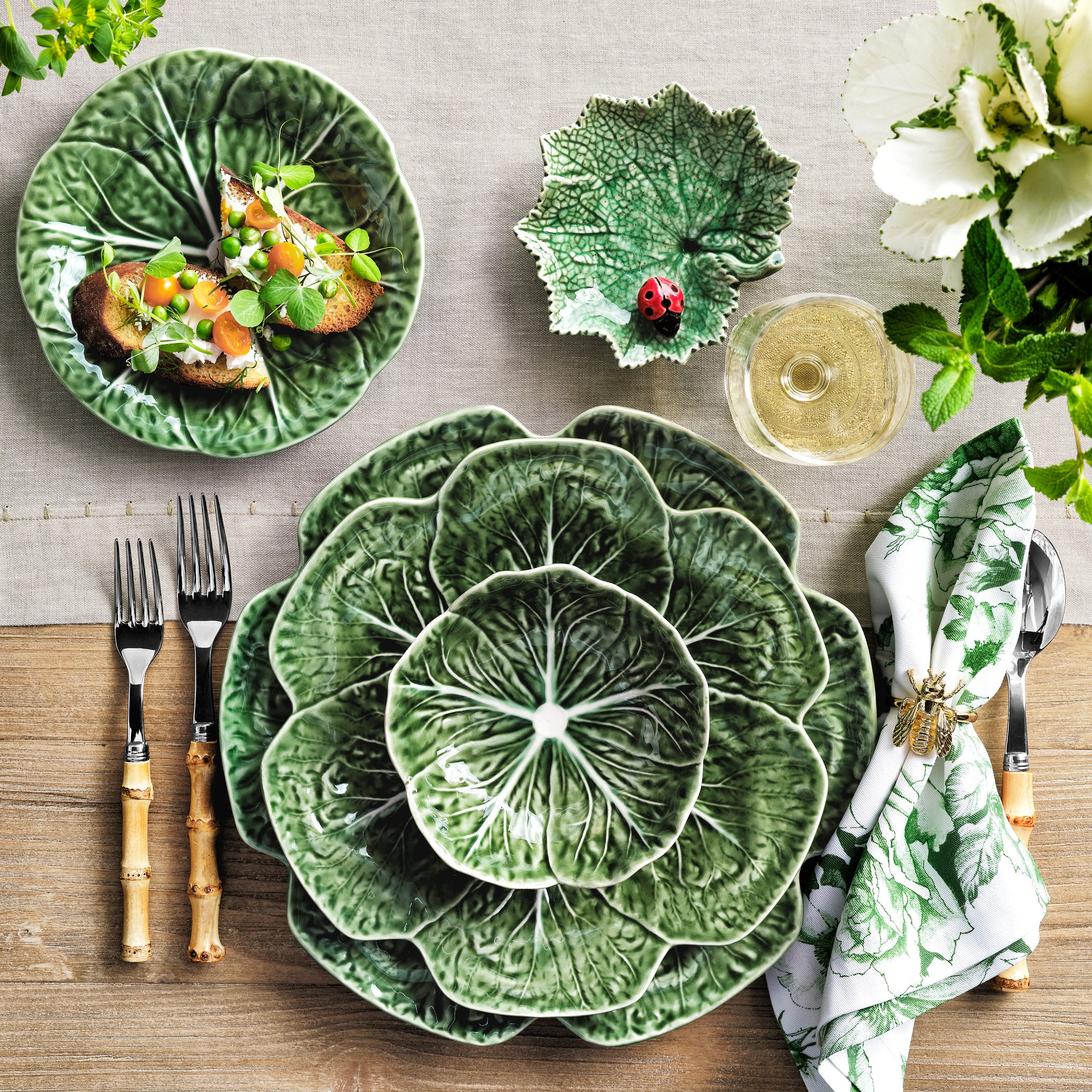 Bordallo Pinheiro Cabbage Dinner Plates