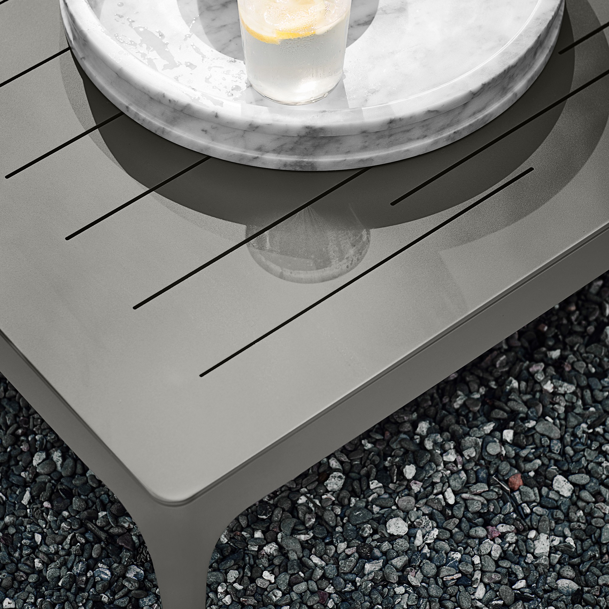 Palisades Outdoor Square Coffee Table (35.5