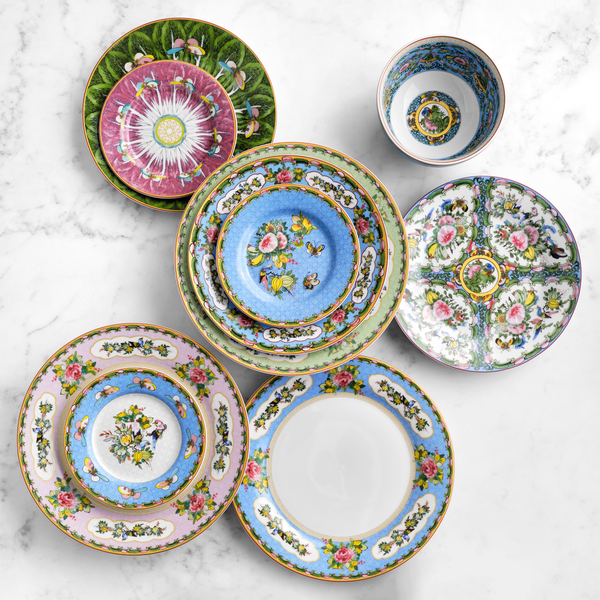 Famille Rose Blue Boxed Appetizer Plates, Set of 4