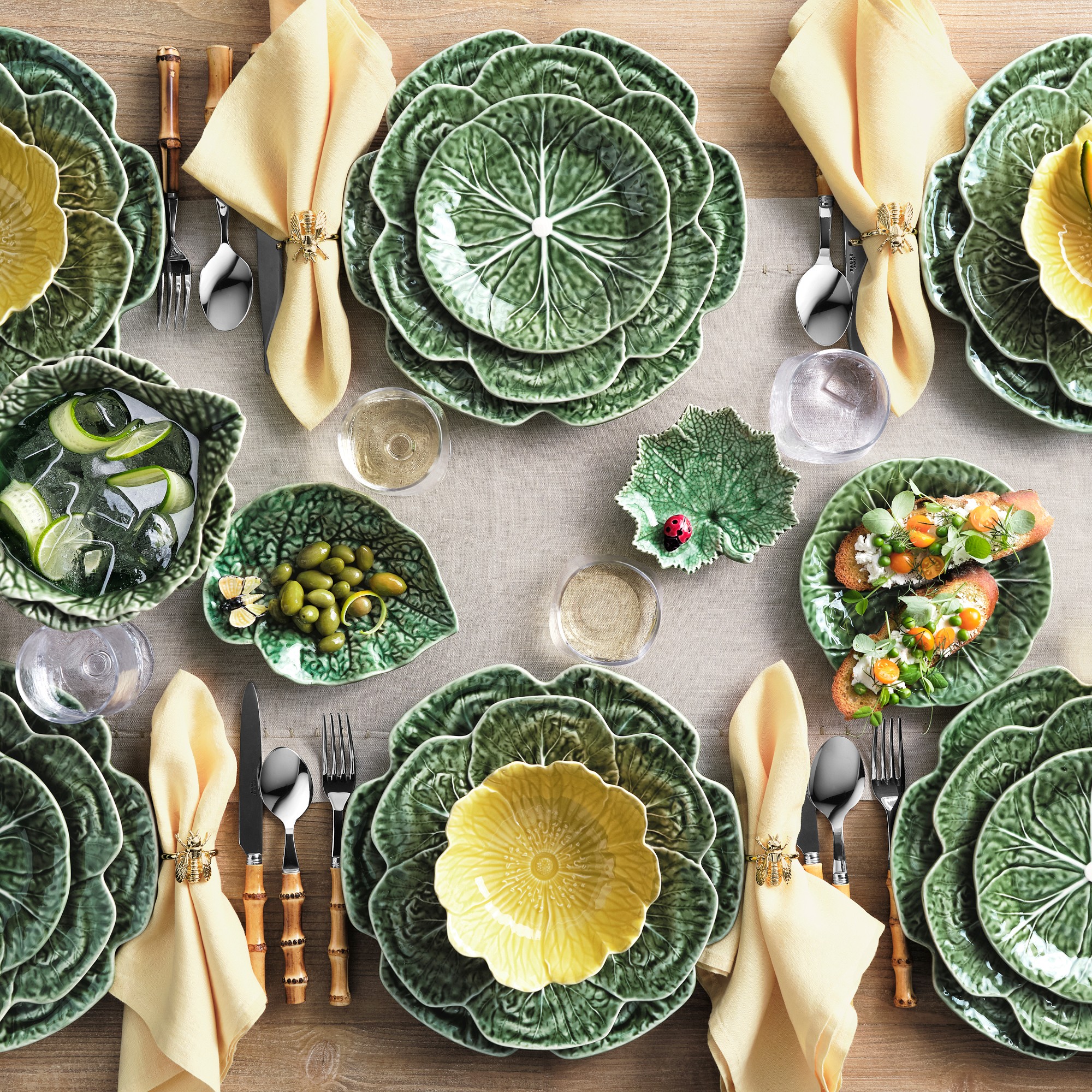 Bordallo Pinheiro Cabbage Dinner Plates