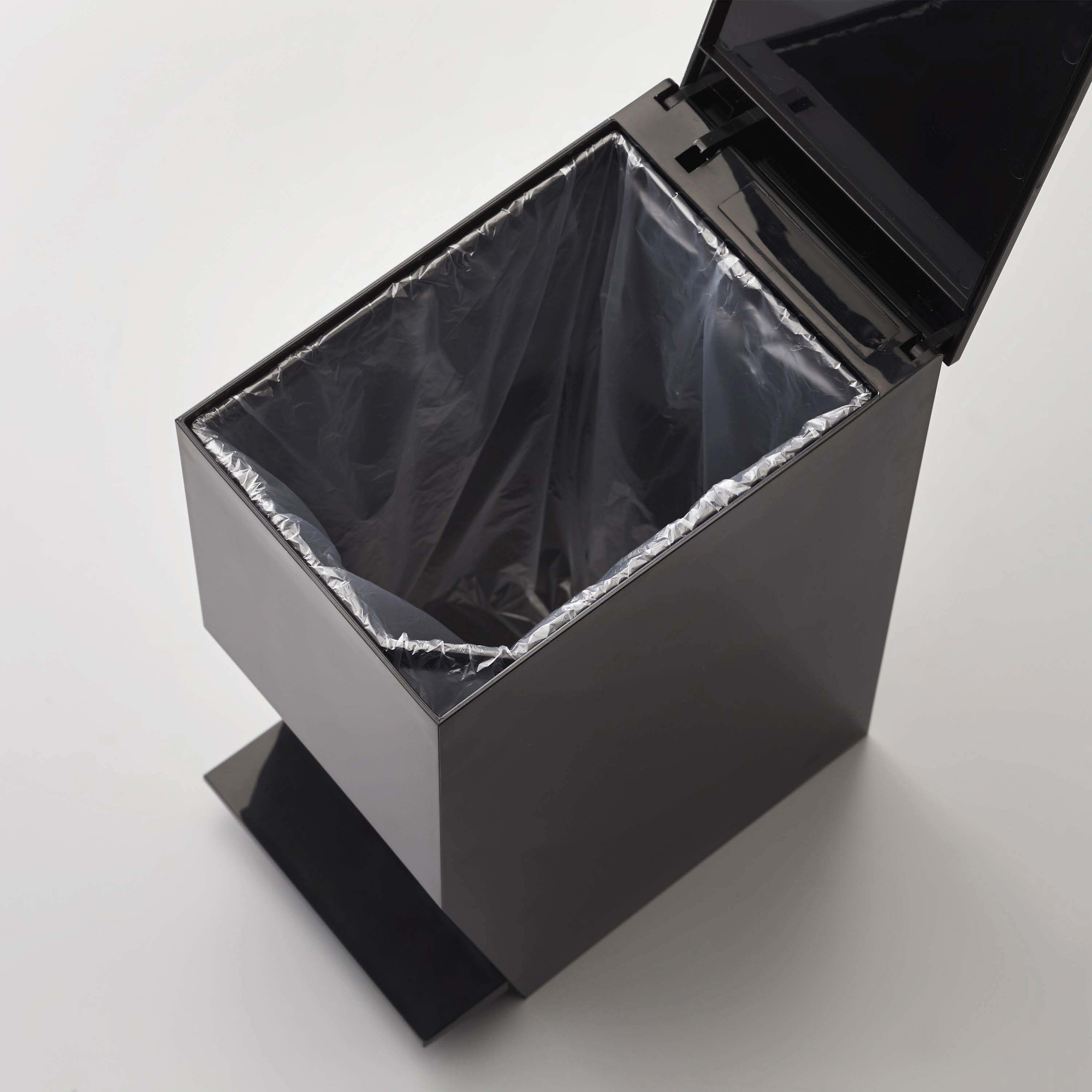 Yamazaki Home Tower Step Trash Can
