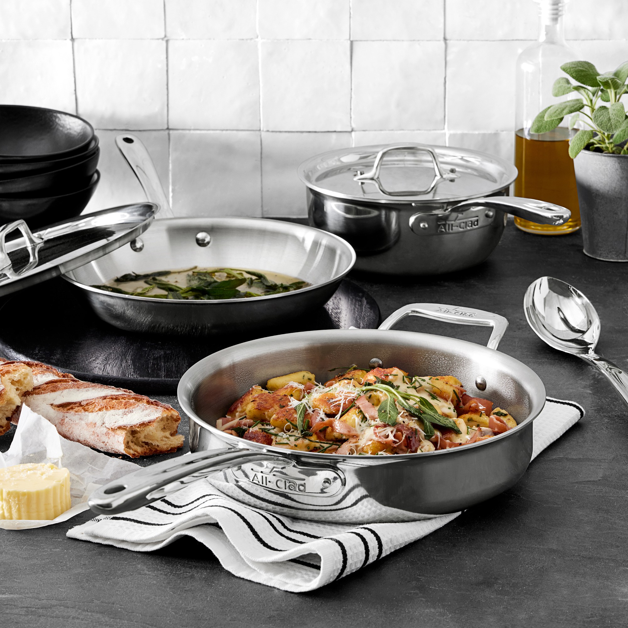 All-Clad G5™ Graphite Core Stainless-Steel Saute Pan