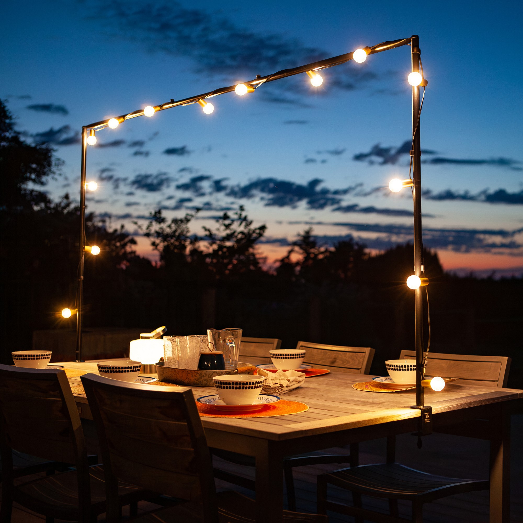 IYN Indoor Outdoor Table Frame for String Lights & Décor