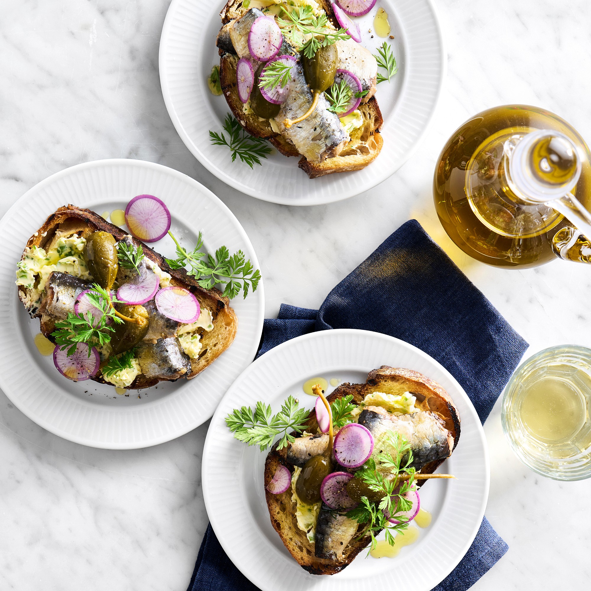 Signature Linen Napkins