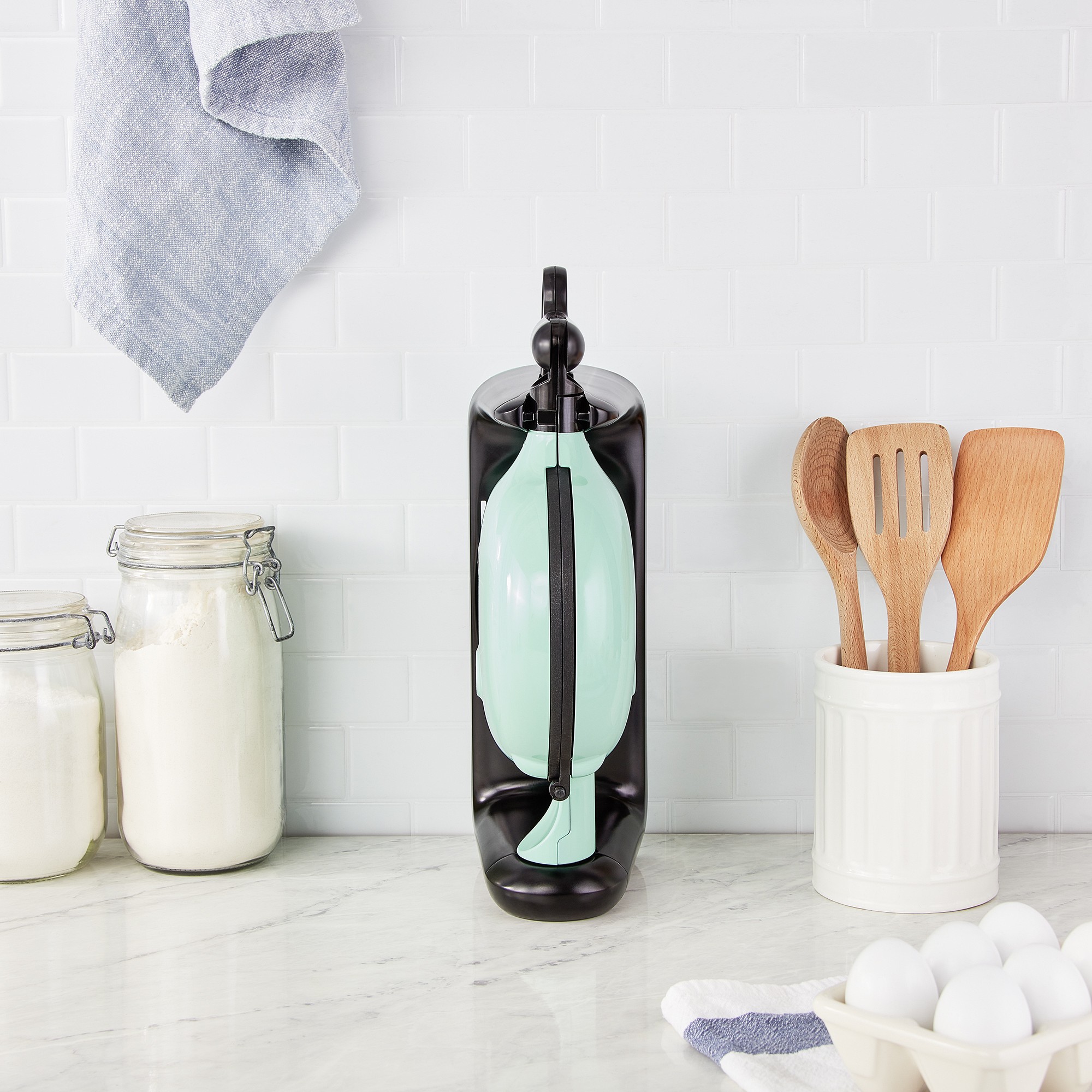 Dash Flip Belgian Waffle Maker