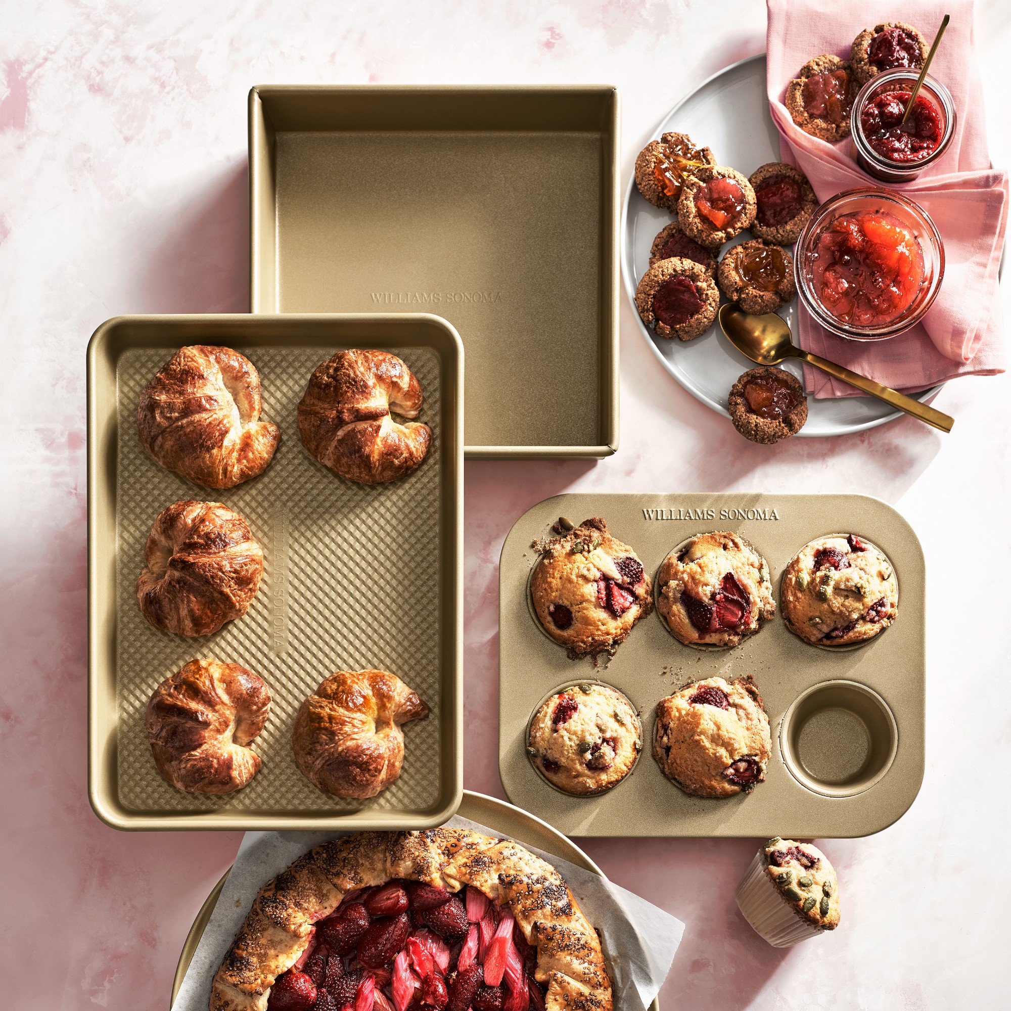 Williams Sonoma Goldtouch® Pro Nonstick Countertop Ovenware, Set of 4