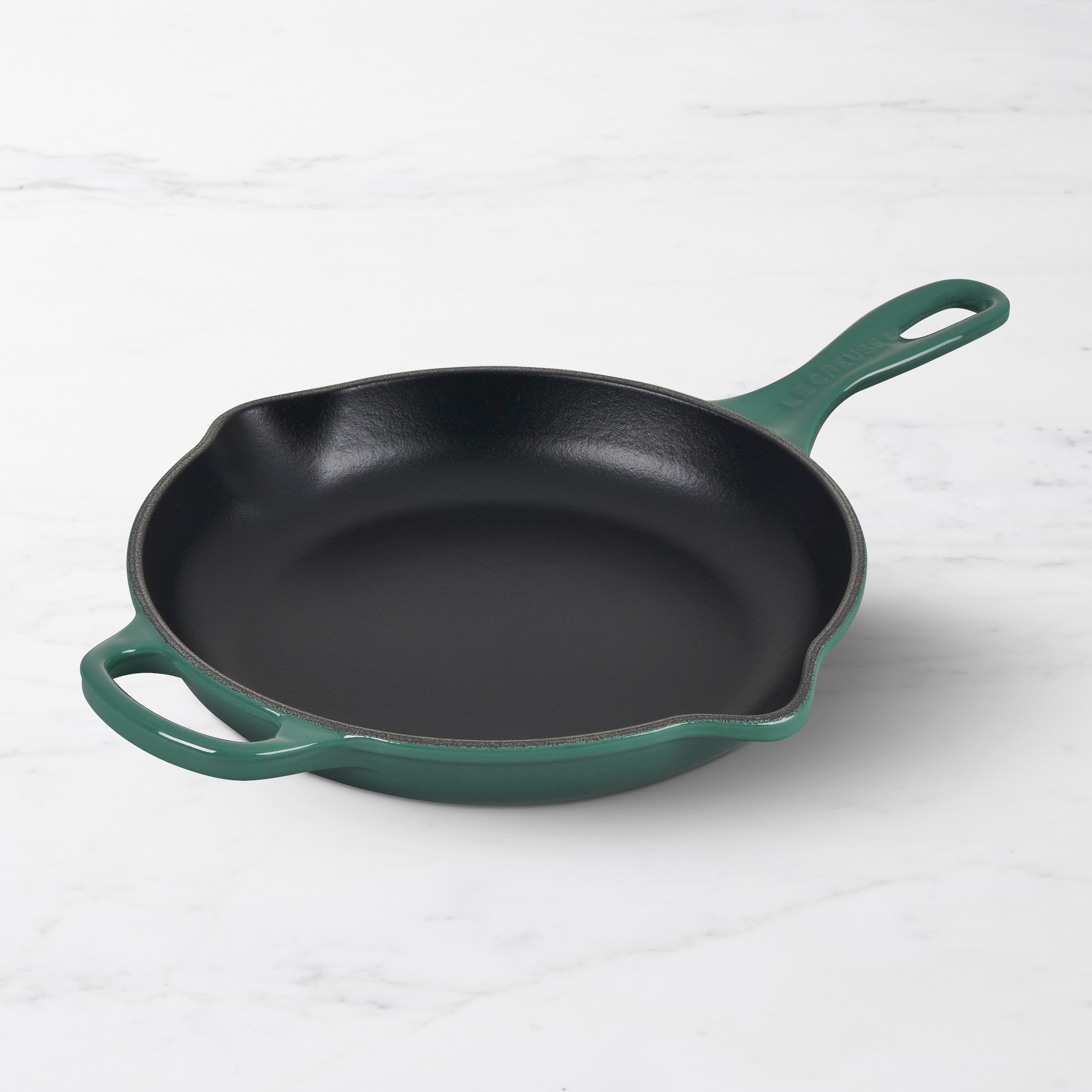 Le Creuset Signature Enameled Cast Iron Skillet Fry Pan