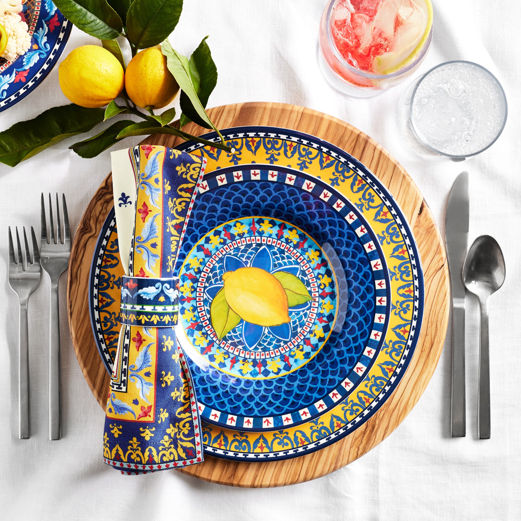Sicily Outdoor Melamine Dinner Plates, Blue