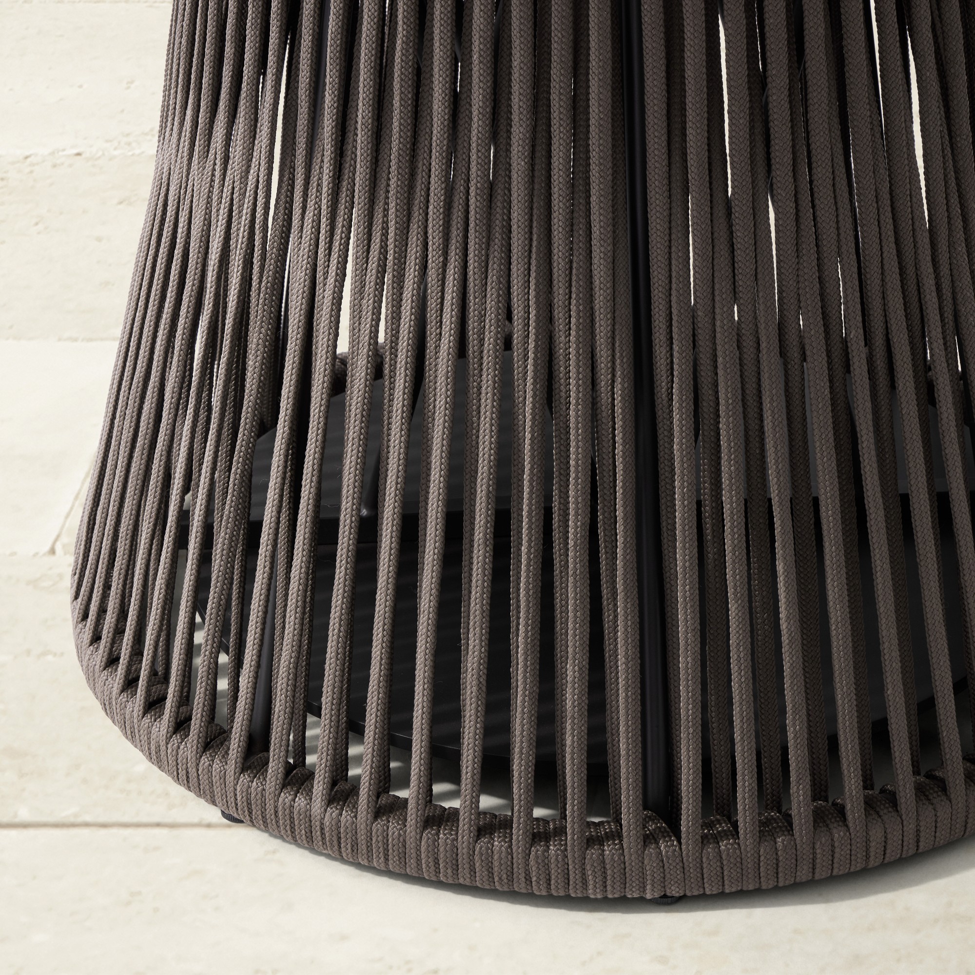 Pasadena Outdoor Fiberstone and Rope Round Dining Table (60