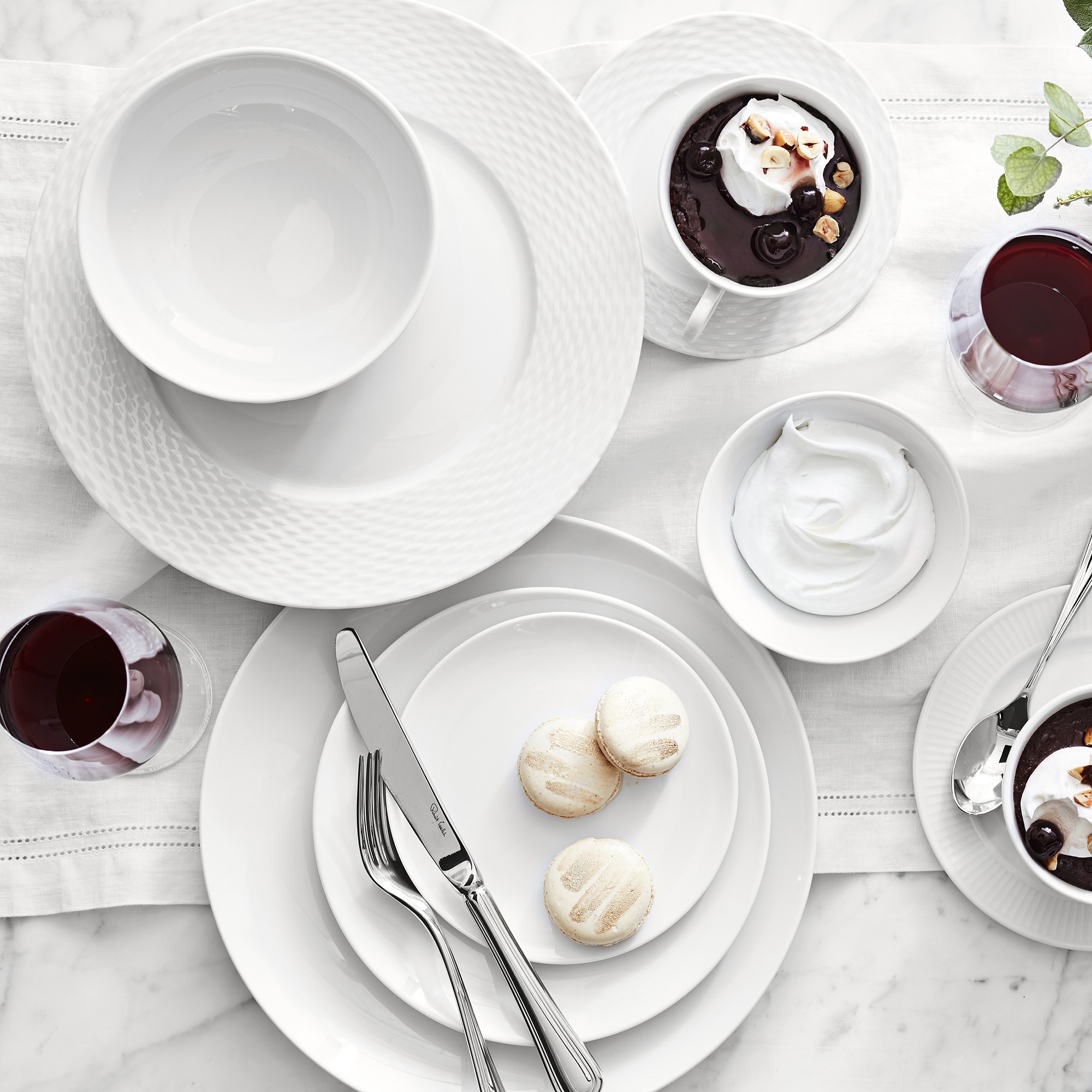 Pillivuyt Coupe Porcelain Dinner Plates