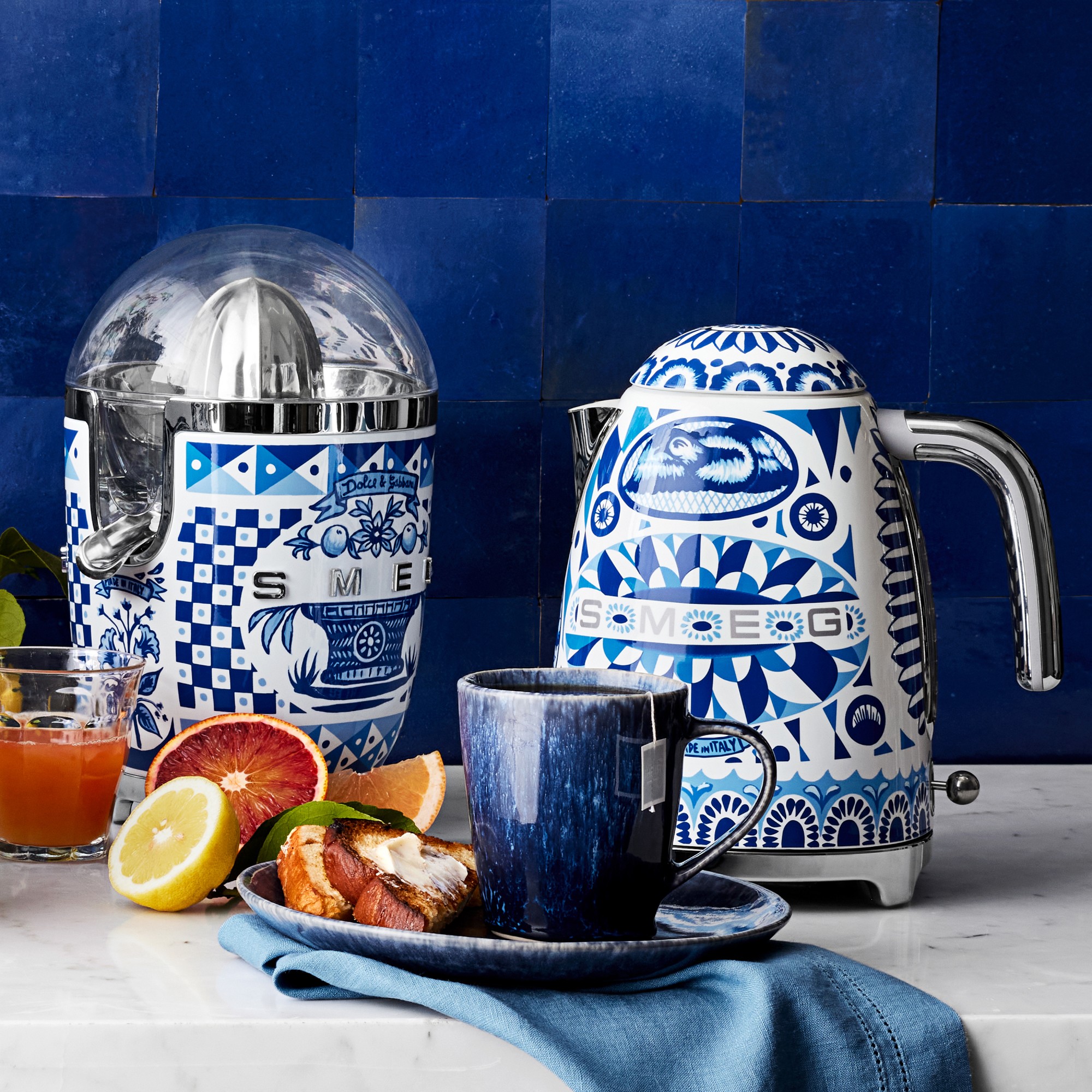 SMEG Dolce & Gabbana Electric Kettle, Blu Mediterraneo