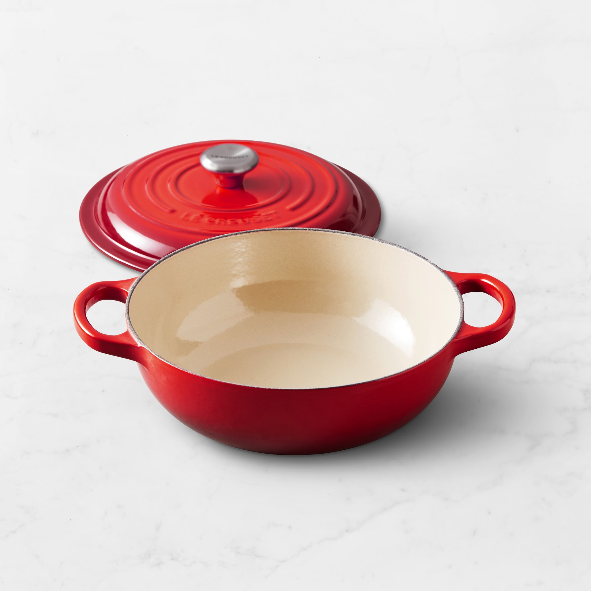 Le Creuset Enameled Cast Iron Signature French Oven, 2 1/2-Qt.