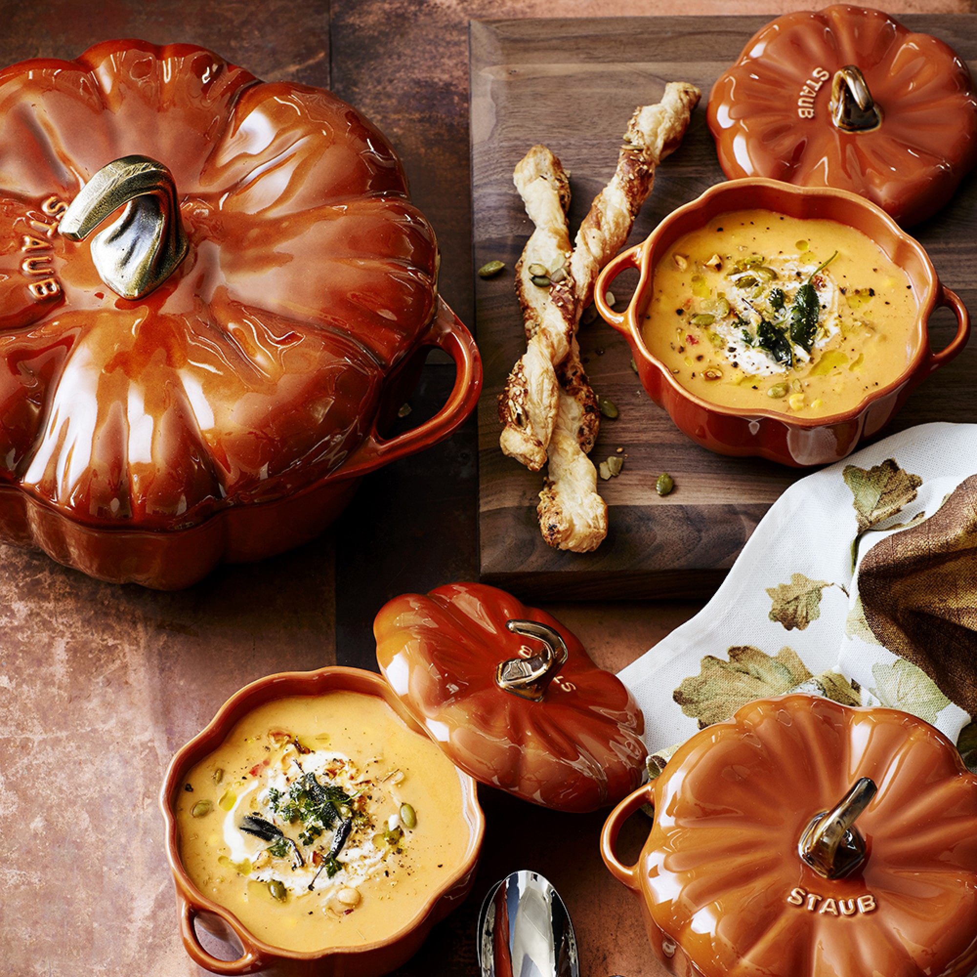 Staub Stoneware Pumpkin Cocotte