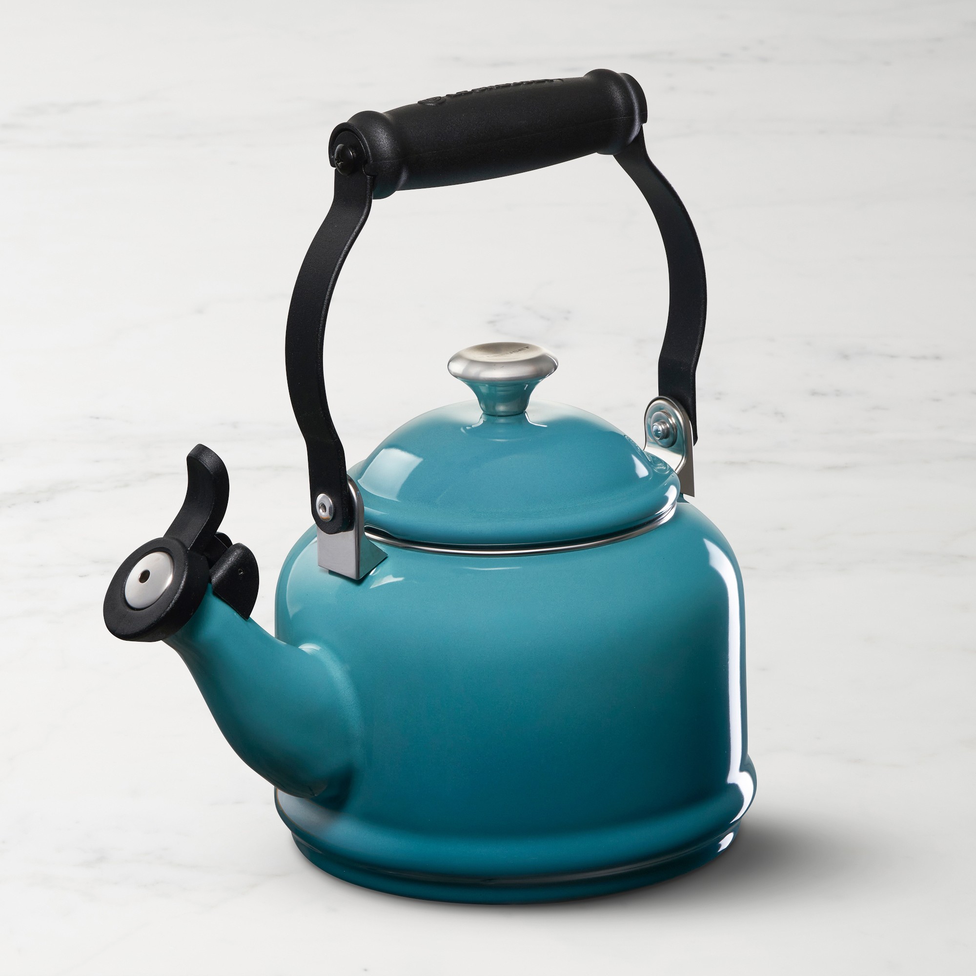 Le Creuset Classic Demi Tea Kettle