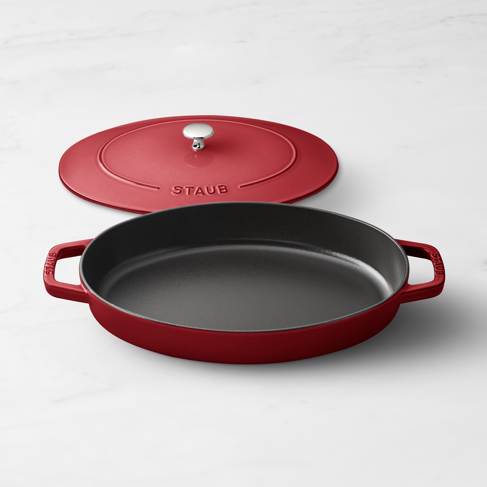 Staub Enameled Cast Iron Oval Gratin with Lid, 2 1/4 Qt.