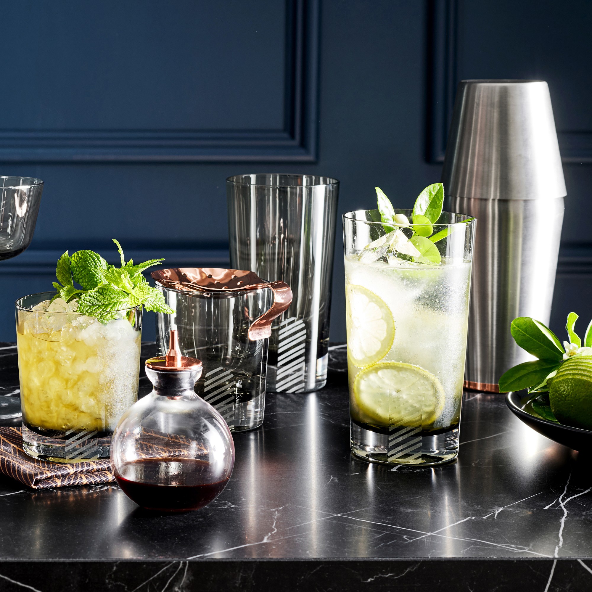 Billy Reid x Williams Sonoma 3-Piece Cocktail Shaker & Strainer Set