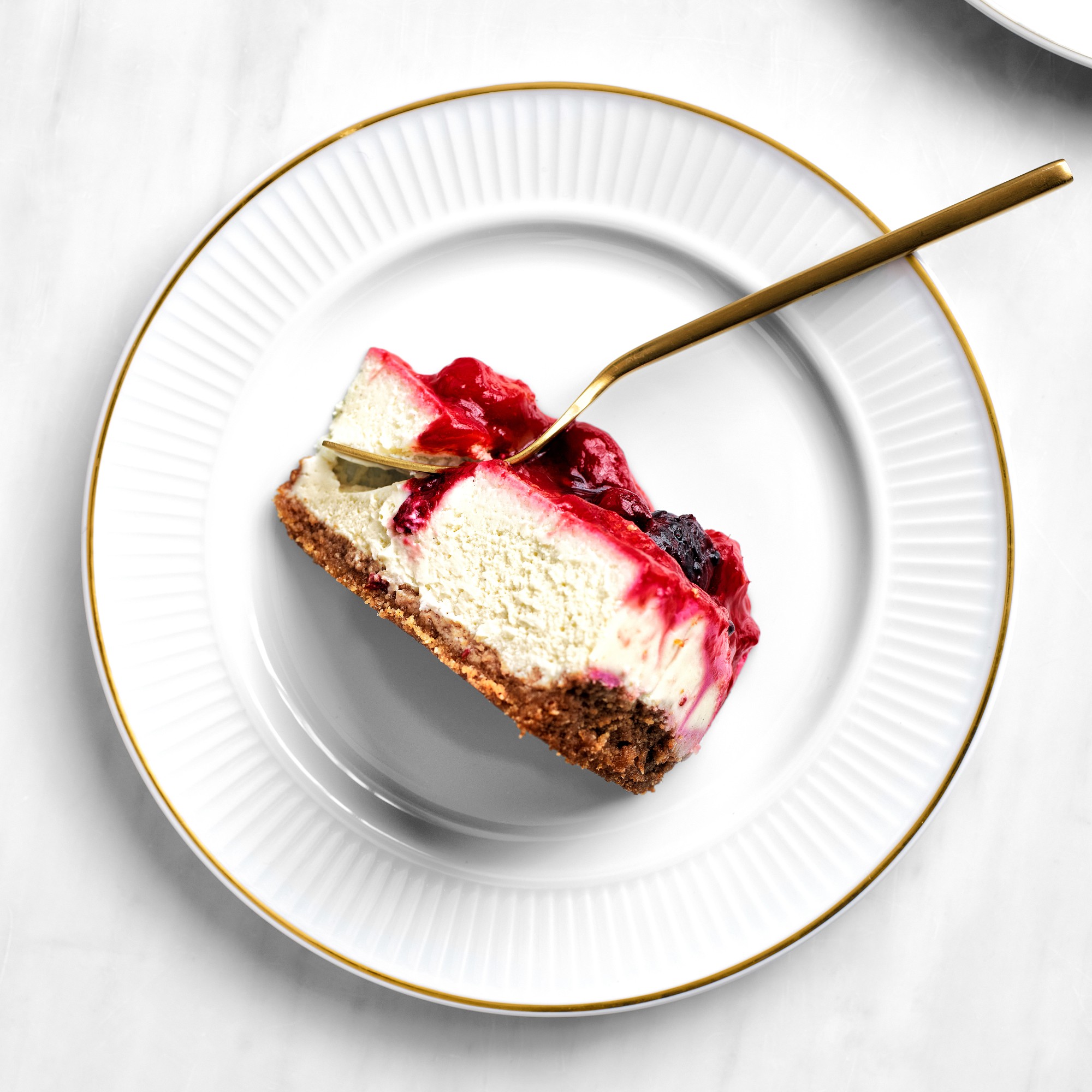 Pillivuyt Plisse Gold Porcelain Dinnerware Collection