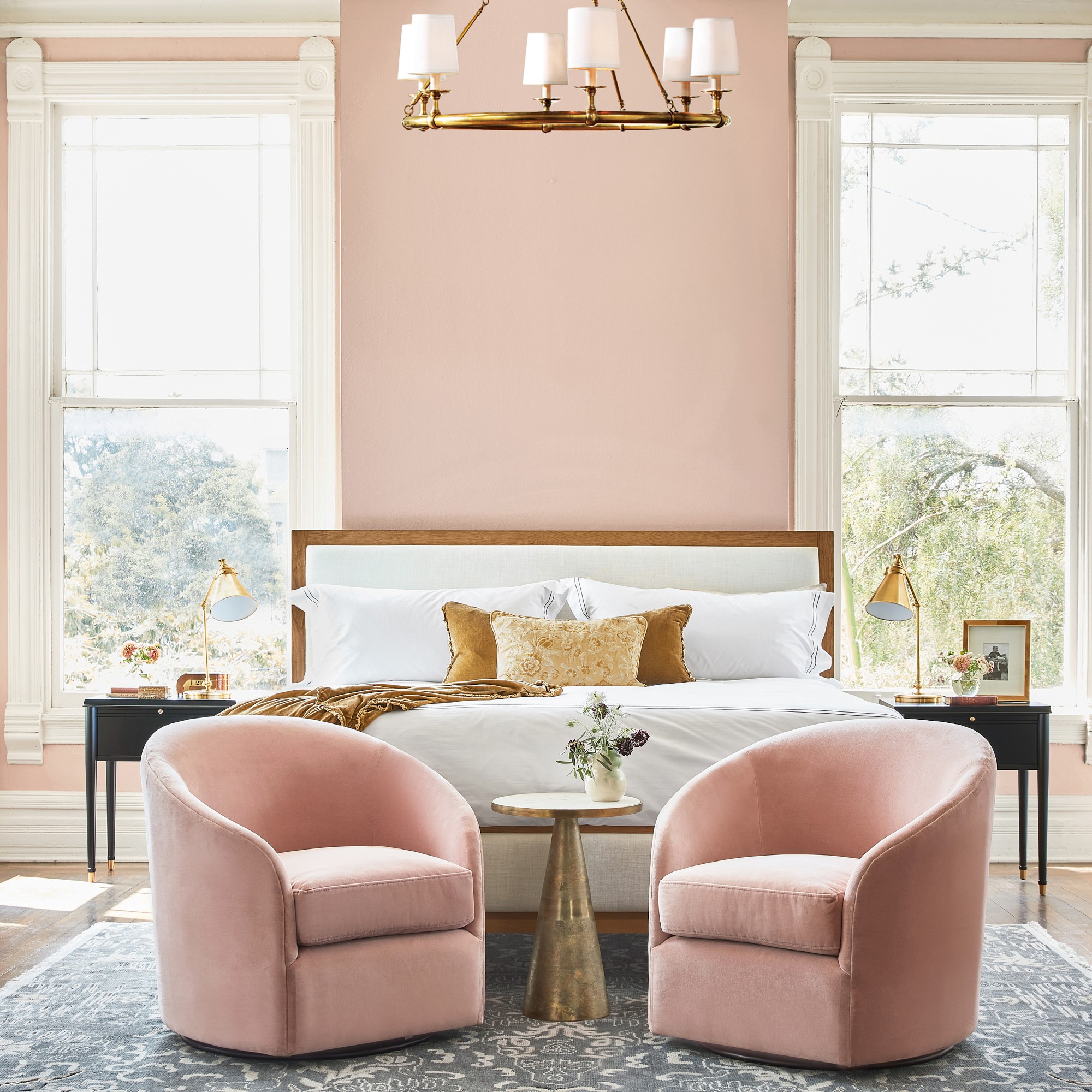 Montclair Swivel Chair