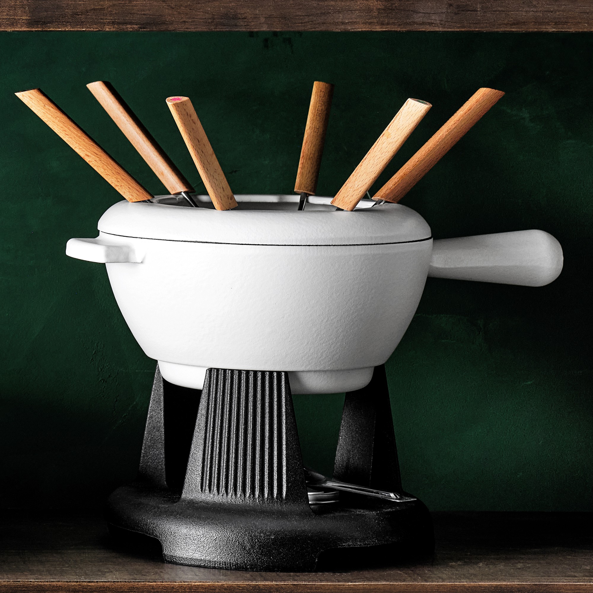 Le Creuset Enameled Cast Iron Fondue Pot, 2 1/2-Qt.