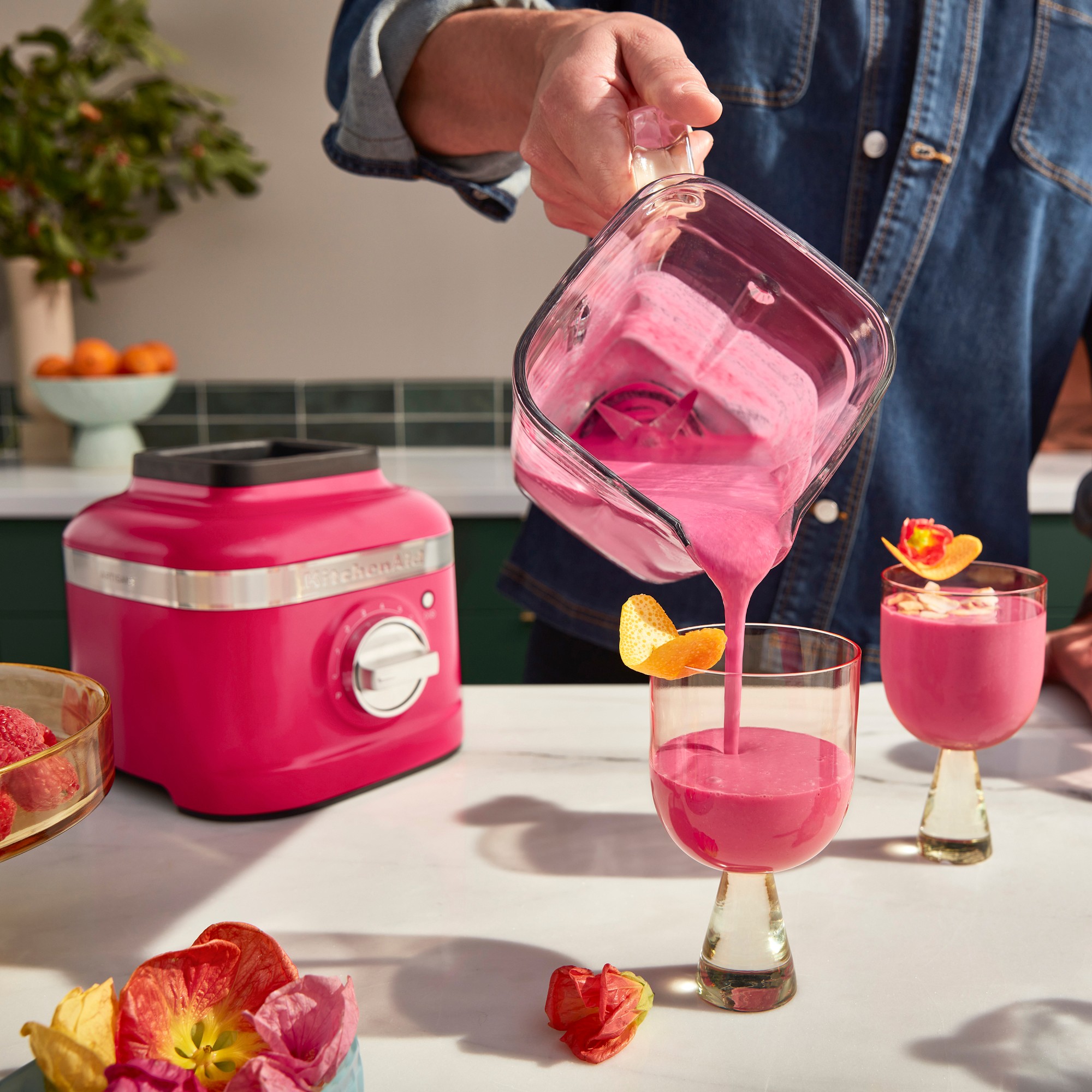 KitchenAid® 2023 Color of the Year K400 Blender, Hibiscus