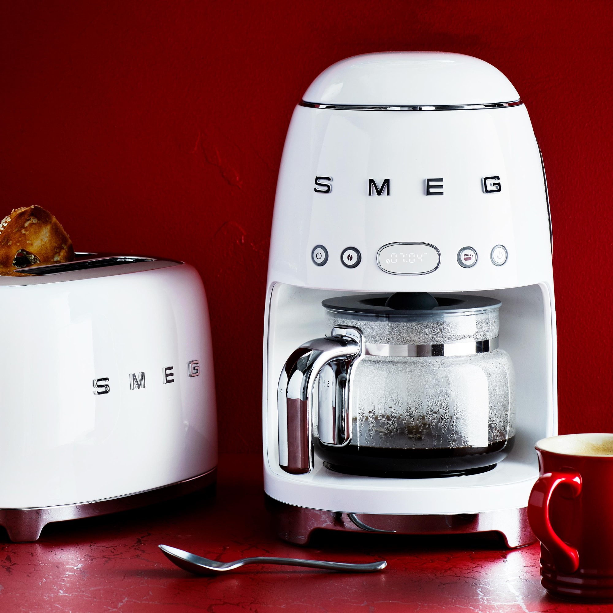 SMEG 10-Cup Drip Coffee Maker