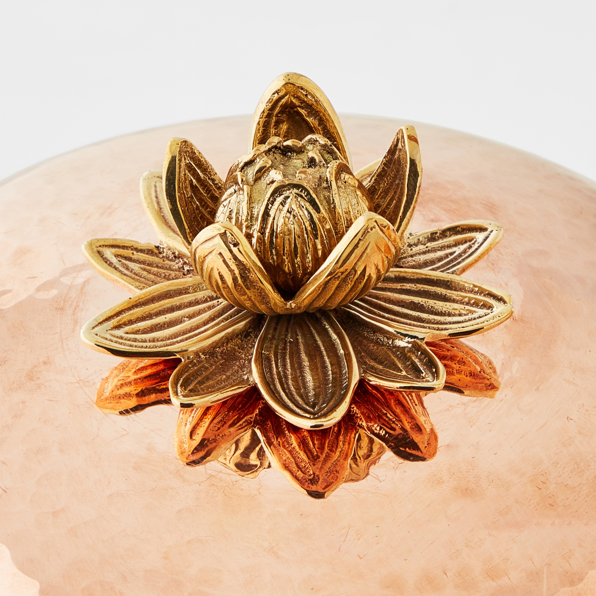 Ruffoni Historia Hammered Copper Tea Kettle with Lotus Knob, 3-Qt.