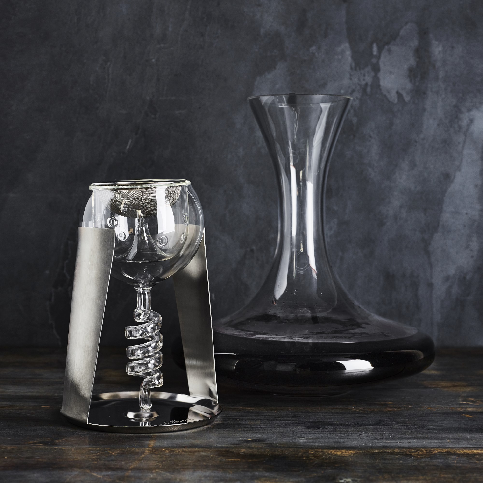 Twister Wine Aerator & Decanter with Stand Set