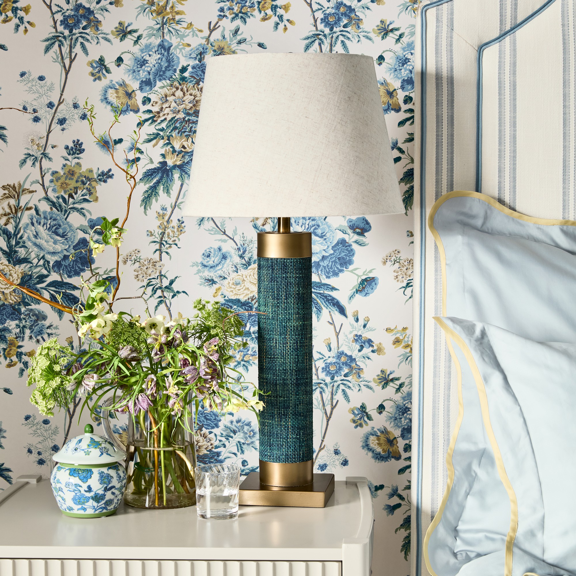 Sanderson x Giles Deacon Lakeland Paradis Wallpaper
